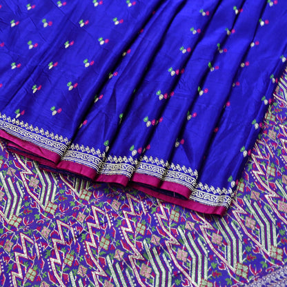 Indian Vintage Purple Banarasi Brocade Saree | Heavy Wedding Sari in Pure Satin Silk | Woven Zari Fabric for Crafting, Dressmaking