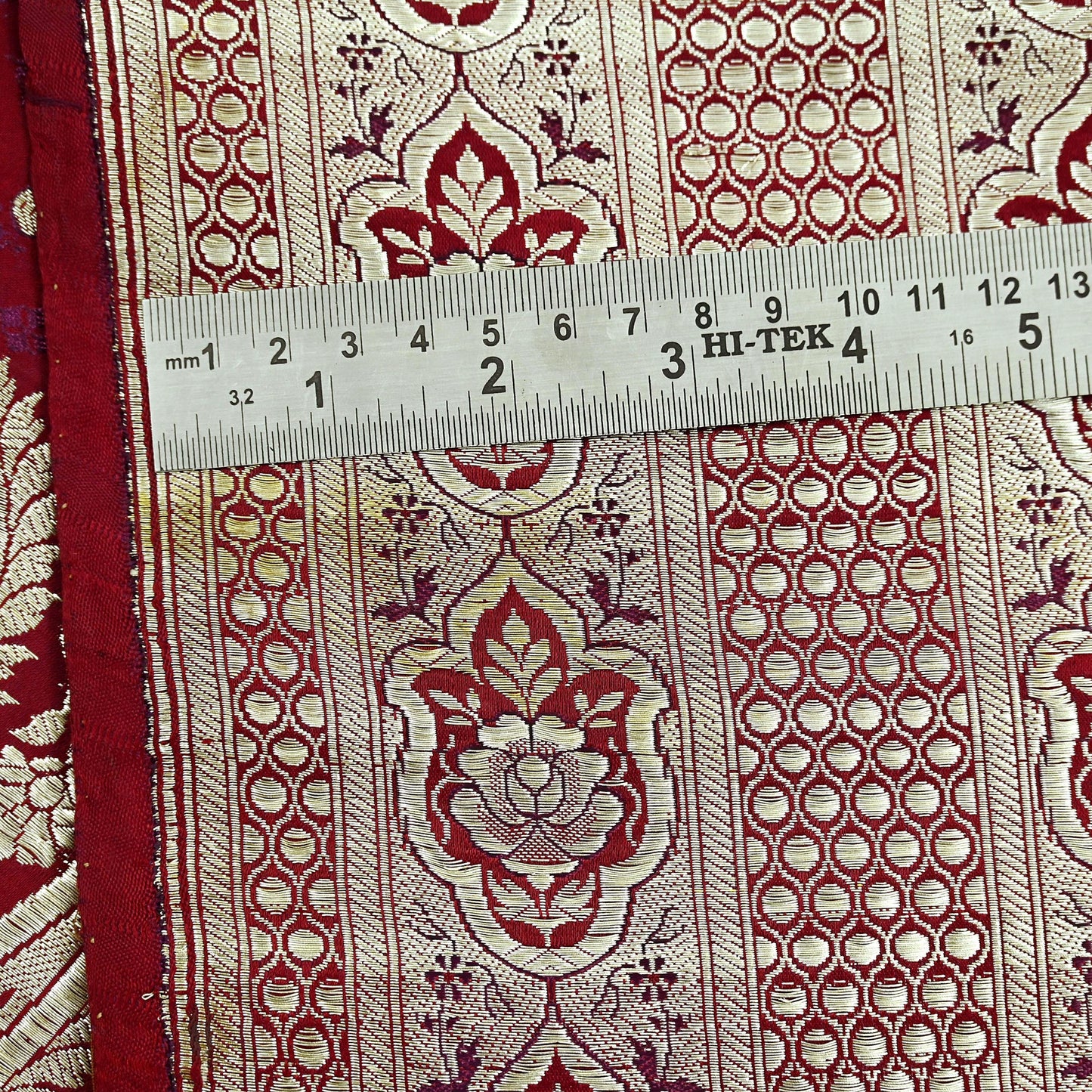 Vintage Banarasi Saree Pure Satin Silk Woven Brocade Zari Fabric Maroon Heavy Craft Sari 5 Yards Indian Antique Textile Dress Making
