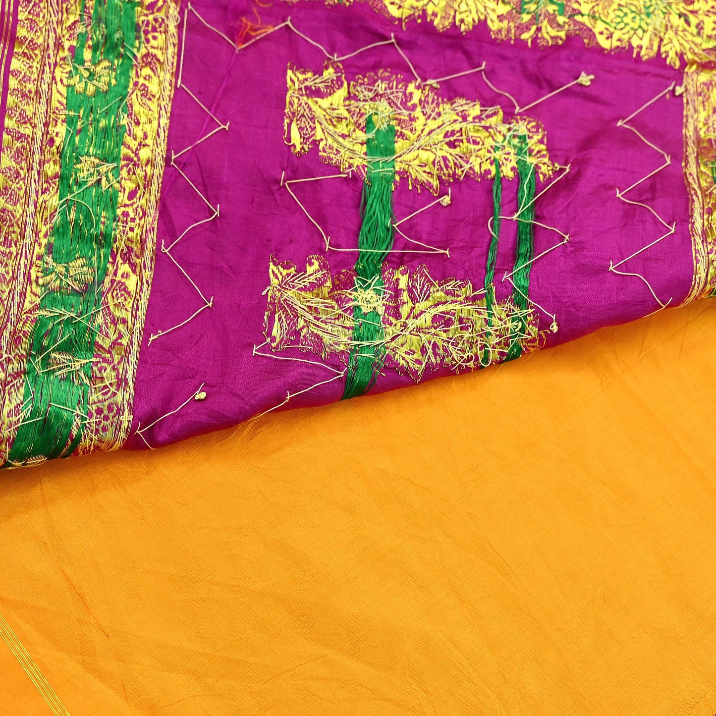 Indian Vintage Heavy Wedding Banarasi Sari 5 Yards Pure Satin Silk Hand-Embroidered Zari, Work Brocade Craft Fabric for Dressmaking