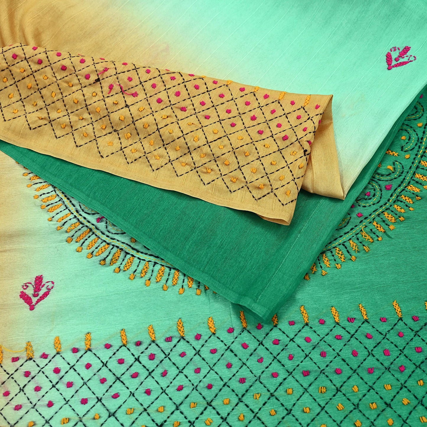 Indian Vintage Sari Green Artificial Silk Hand Embroidered Kantha Sarees Craft Fabric 5yd Sewing Soft Dress Making Crafting Upcycle Quilting