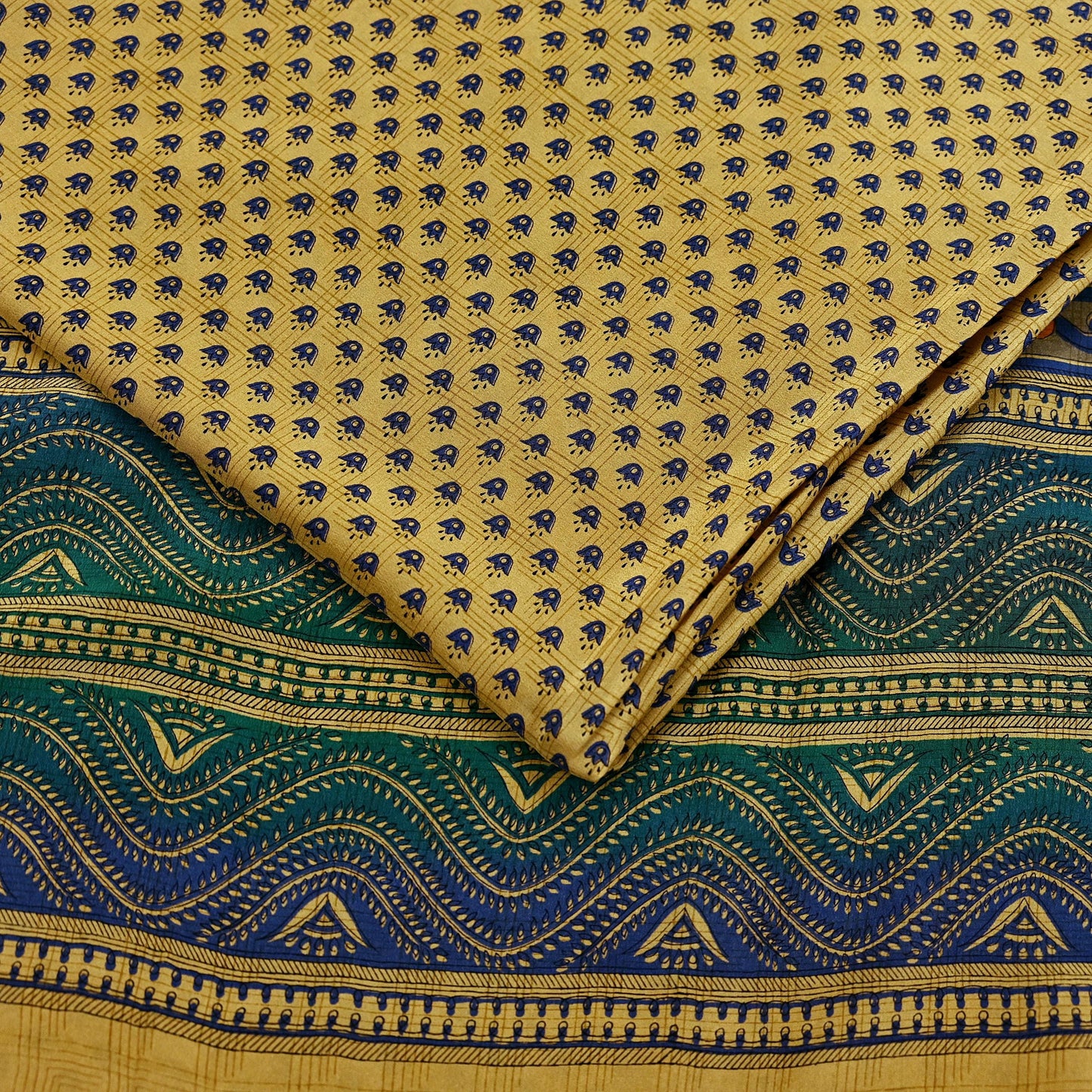 Indian Vintage Pure Crepe Silk Saree | Floral Print | 5 Yards | Soft Sewing Fabric for Dressmaking, Quilting, Crafting & Upcycling