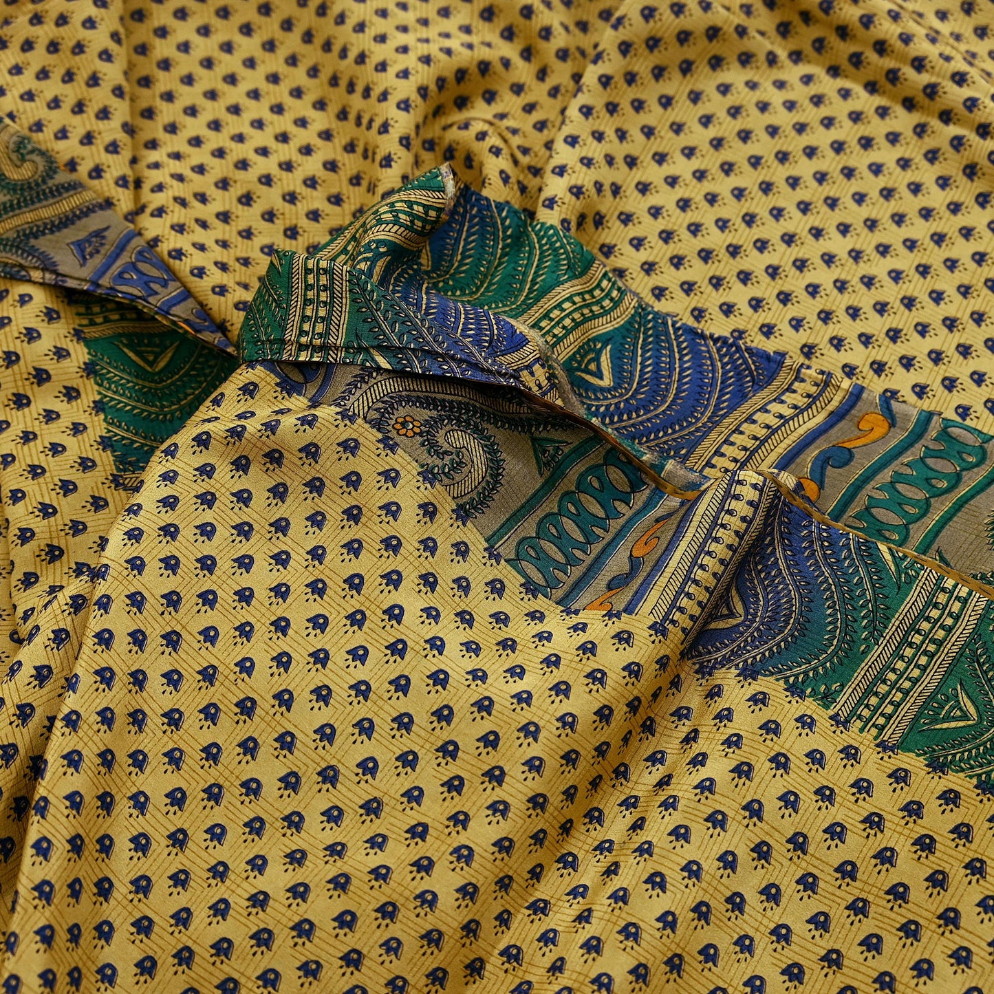 Indian Vintage Pure Crepe Silk Saree | Floral Print | 5 Yards | Soft Sewing Fabric for Dressmaking, Quilting, Crafting & Upcycling
