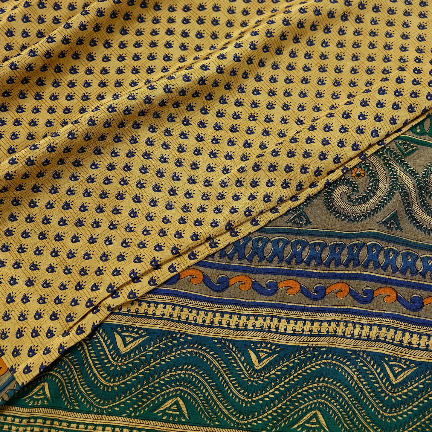 Indian Vintage Pure Crepe Silk Saree | Floral Print | 5 Yards | Soft Sewing Fabric for Dressmaking, Quilting, Crafting & Upcycling