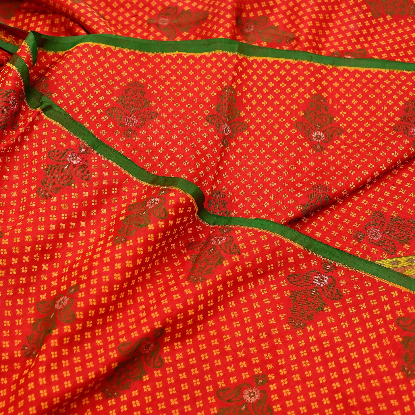 Vintage Handwoven Silk Saree, Red & Green Floral Fabric, 5.5 Yd