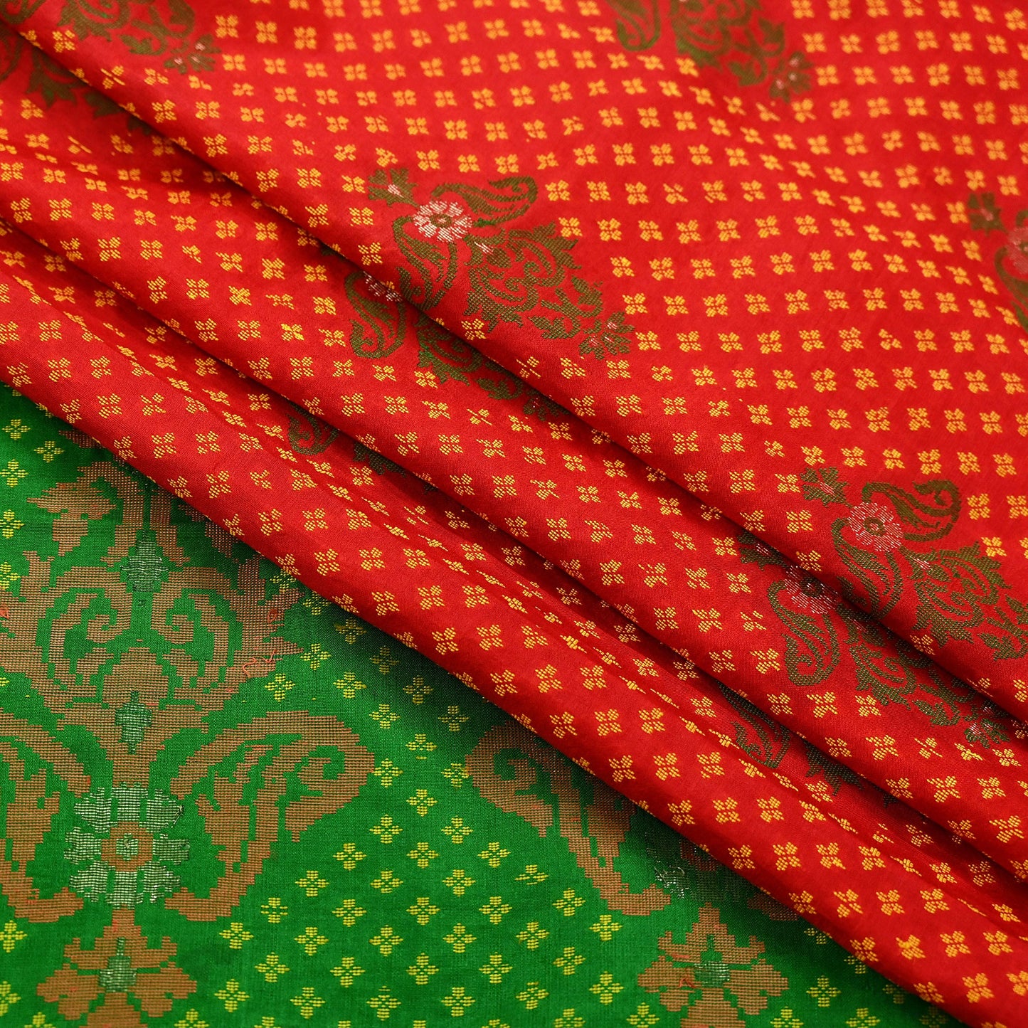 Vintage Handwoven Silk Saree, Red & Green Floral Fabric, 5.5 Yd