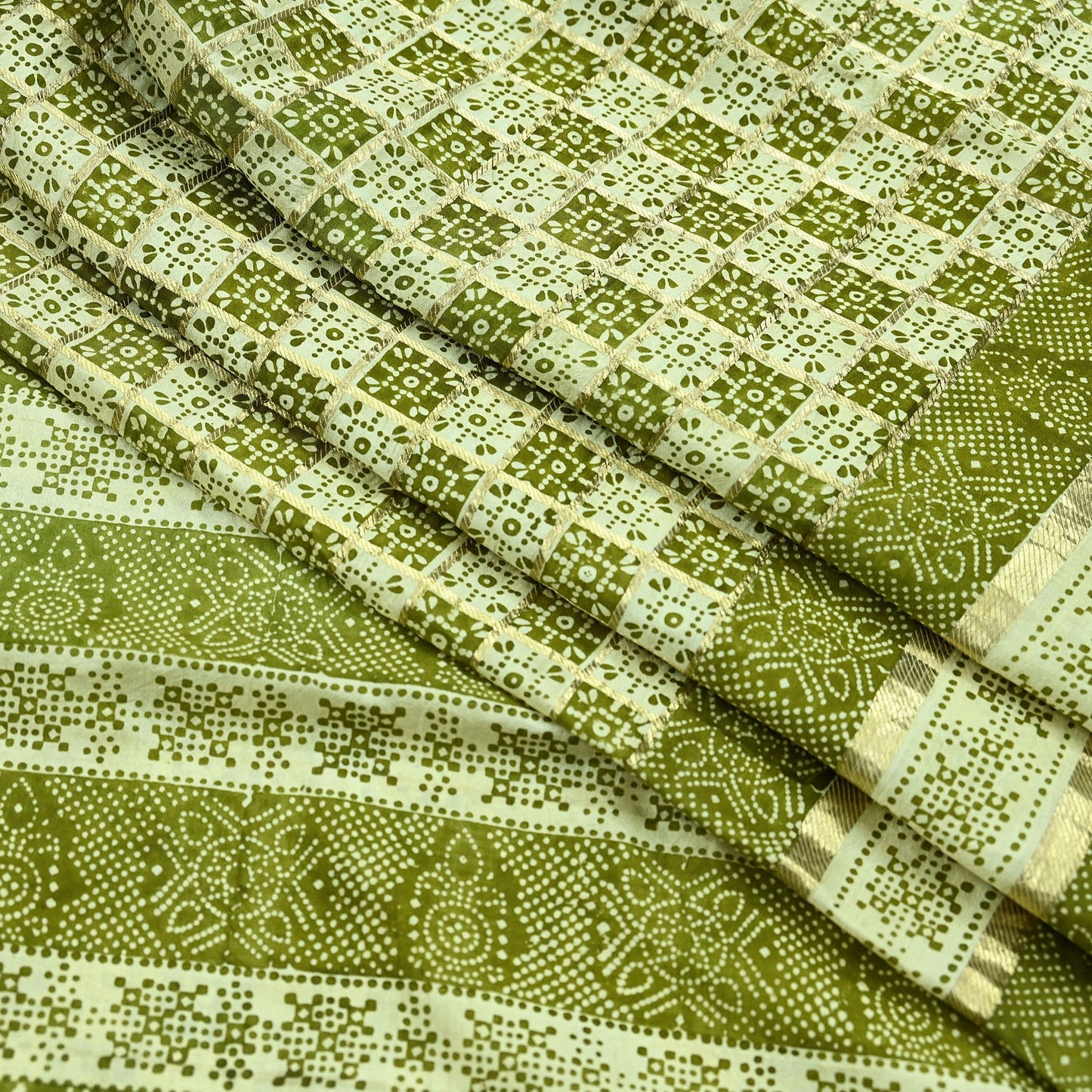 Indian Vintage Sari Green & Ivory Pure Silk Hand Woven Bandhani Gharchola Sarees 5yd Craft Fabric Sewing Zari Ethnic Bollywood sarees