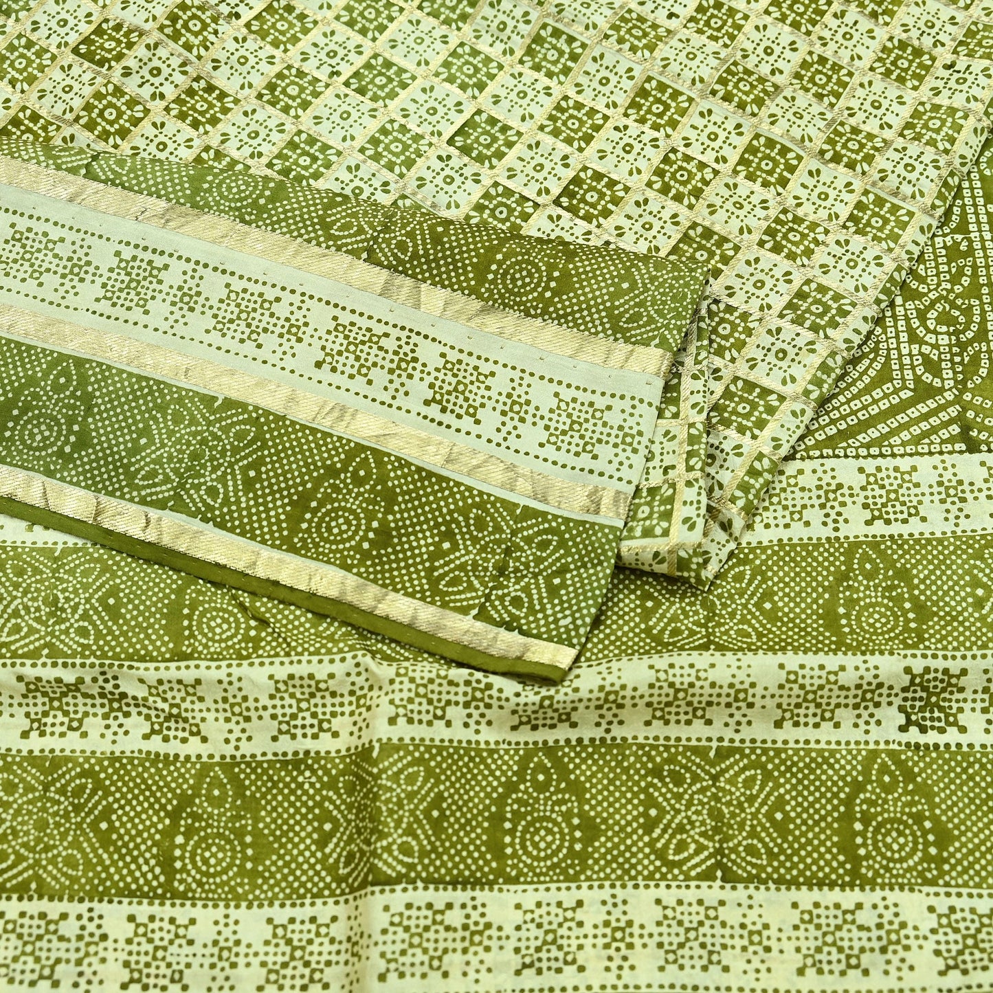 Indian Vintage Sari Green & Ivory Pure Silk Hand Woven Bandhani Gharchola Sarees 5yd Craft Fabric Sewing Zari Ethnic Bollywood sarees