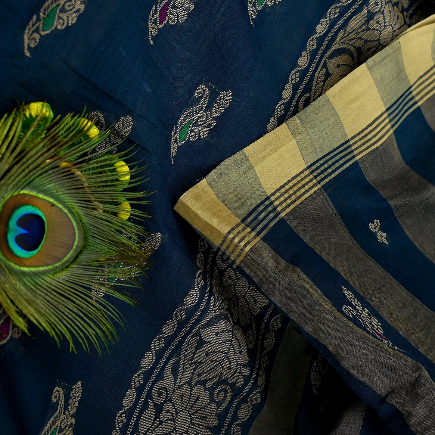 Indian Vintage Sari Green & Beige Pure Cotton Hand Woven Sarees Craft Fabric 5yd Ethnic Paisley Crafting Upcycle Quilting Dress Making