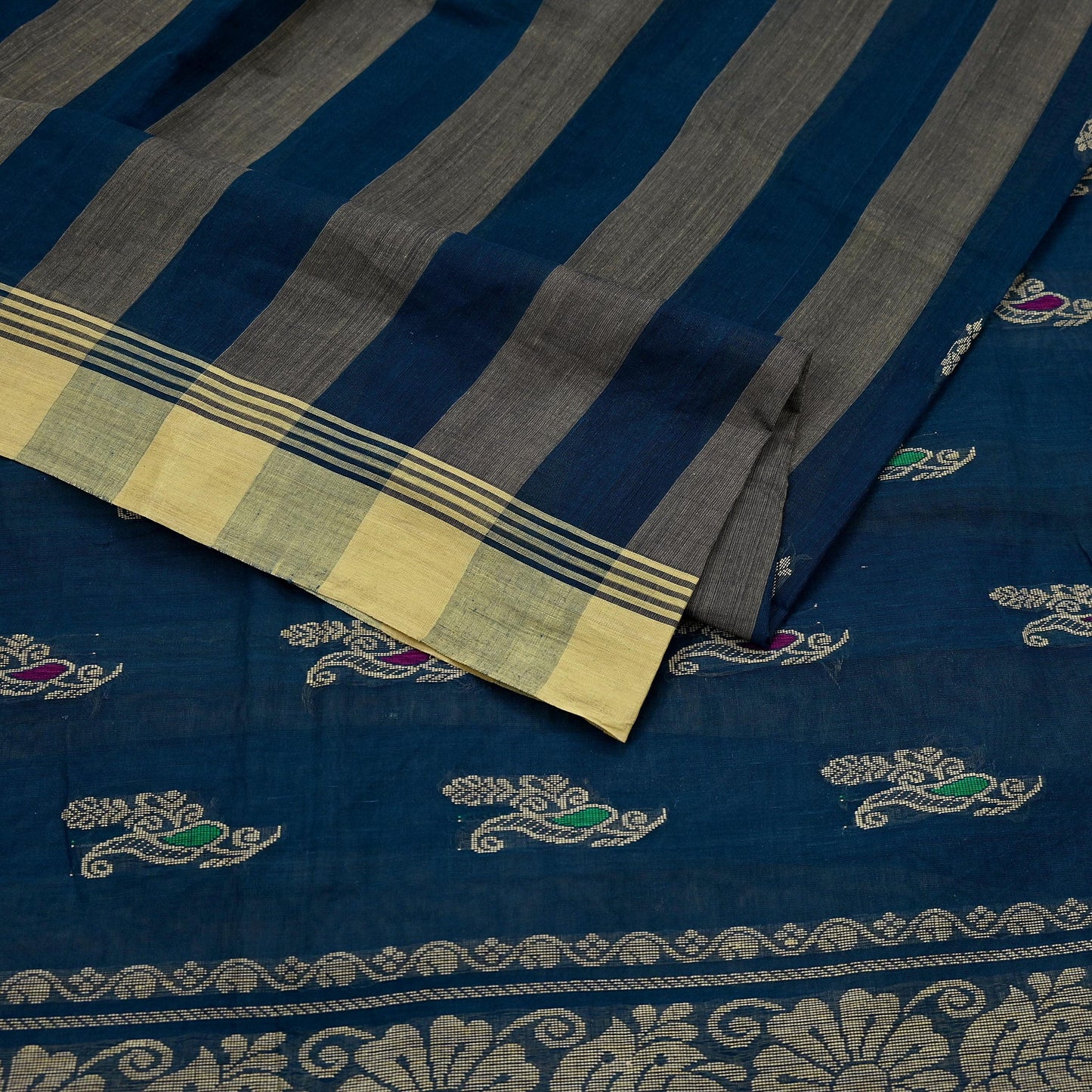 Indian Vintage Sari Green & Beige Pure Cotton Hand Woven Sarees Craft Fabric 5yd Ethnic Paisley Crafting Upcycle Quilting Dress Making
