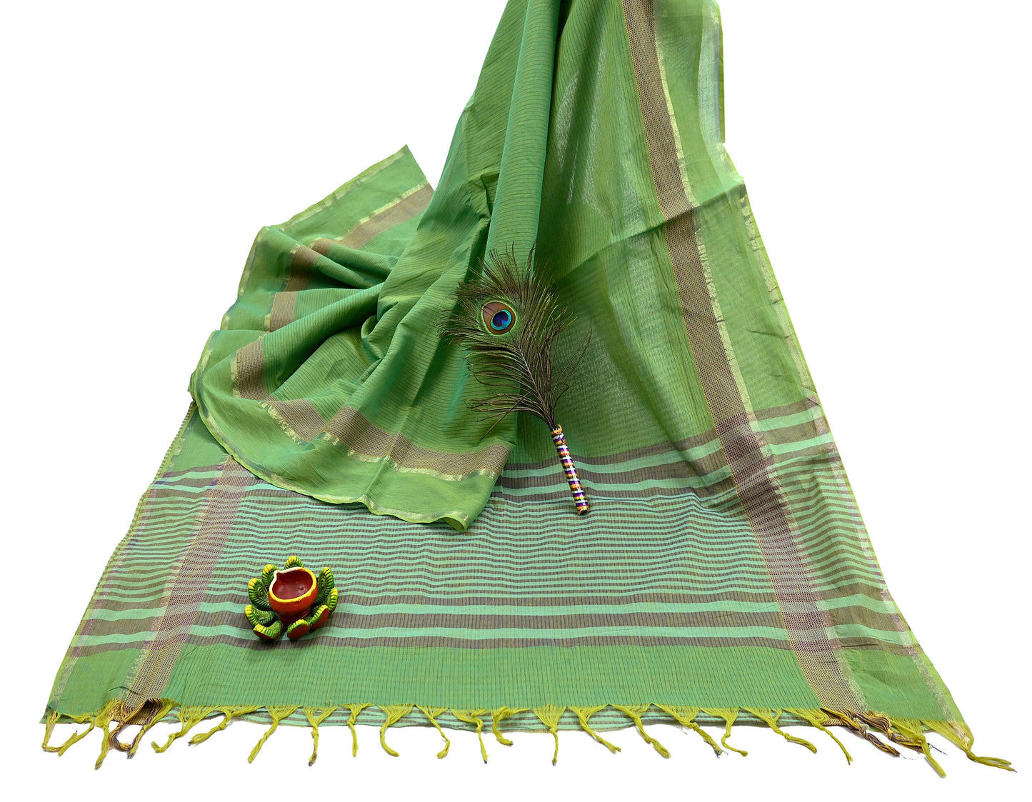 Indian Vintage Sari Green Pure Cotton Hand Woven Sarees Craft Fabric 5yd Ethnic Paisley Crafting Upcycle Quilting Dress Making Fringes