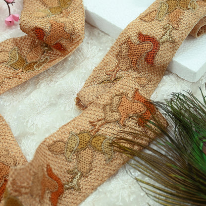 Indian Antique Vintage Real Chain Stitch Border Beige Hand Embroidered Craft Trim Lace Sewing Sarees Ribbon Recycled 1yard Net/Mesh