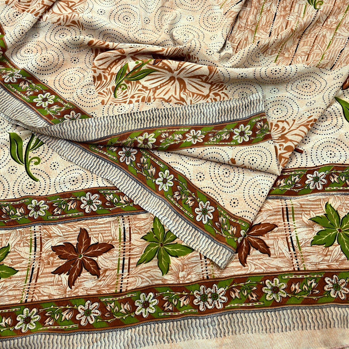 Indian Vintage Saree Brown & Beige Moss Crepe Printed Sari | 5 Yards | Floral Soft Fabric for Sewing, Dressmaking, Crafting, Quilting