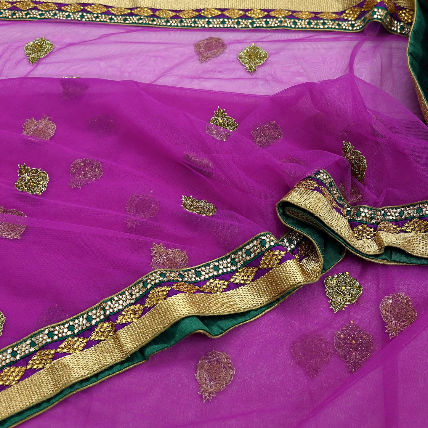 Indian Vintage Purple Net Saree | Heavy Hand Embroidery |5 Yards Soft Mesh Fabric | Includes Blouse & Ideal for Crafting Wedding Wear