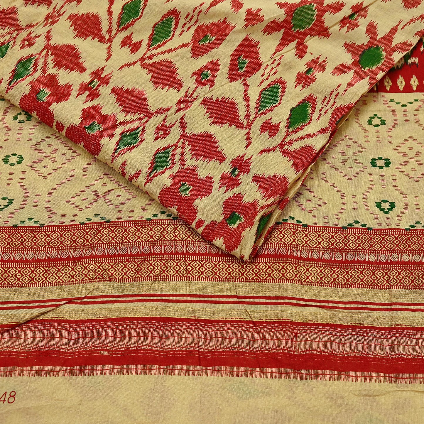 Indian Vintage Red & Beige Saree Printed 100% Pure Cotton Sari Craft Fabric 5Yd Soft Sewing Sarong Wrap Dress Making Quilting Crafting