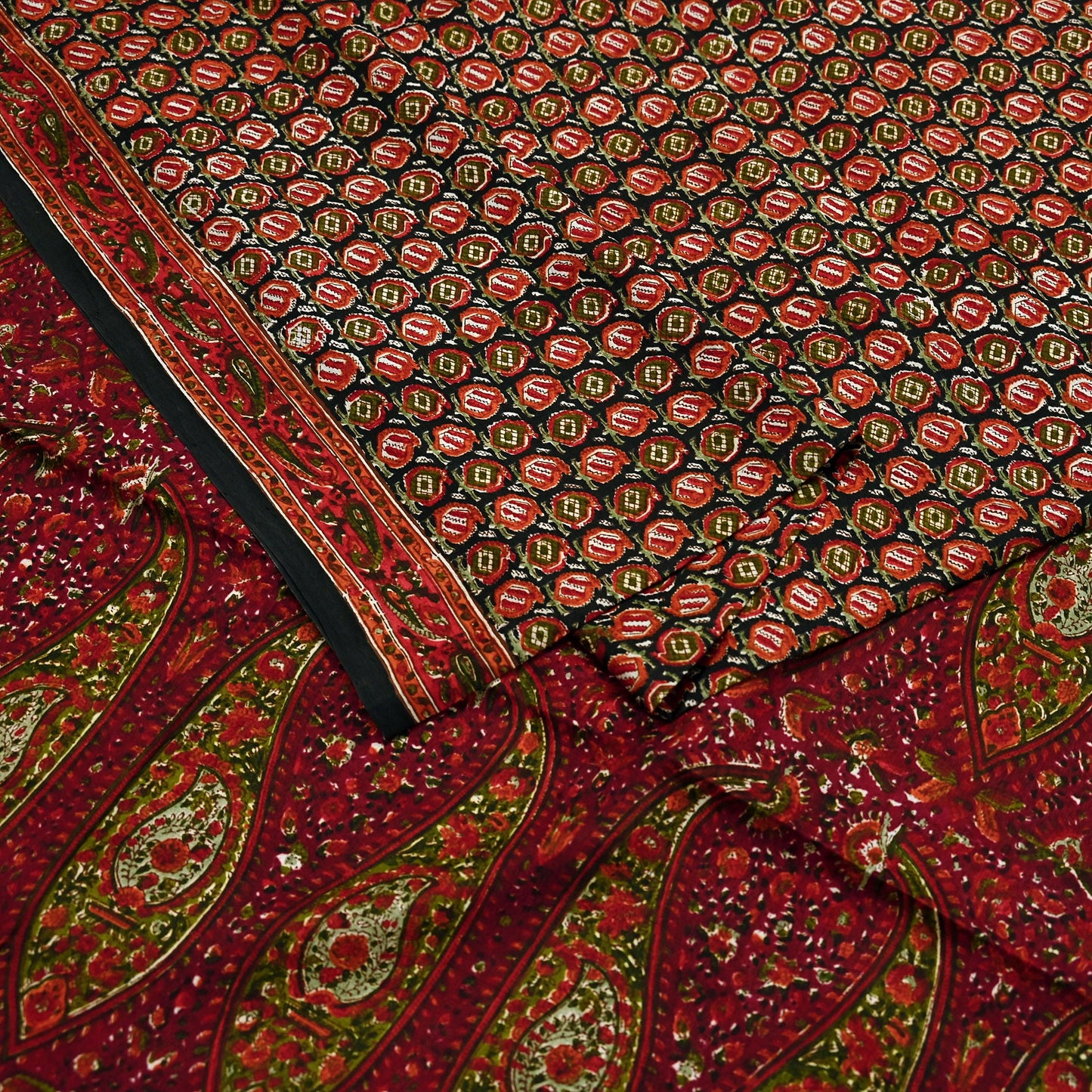 Indian Vintage Sari Black & Maroon 100% Pure Silk Printed Sarees 6yd Craft Fabric Sewing Soft Dress Making Floral Quilting Crafting Upcycle