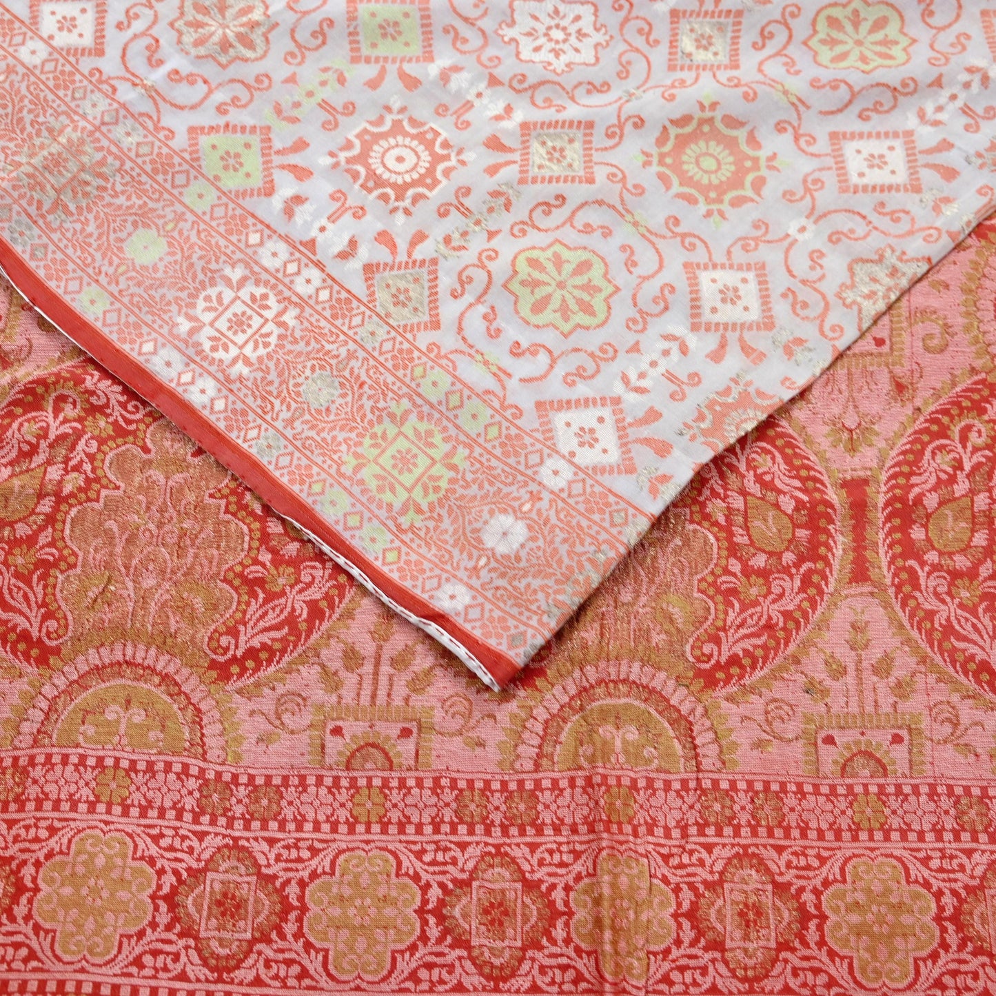 Indian Vintage Sari Peach & Cream 100% Pure Silk Hand Woven Sarees Craft Fabric 5Yd Ethnic Sewing Dress making Crafting Quilting Upcycle