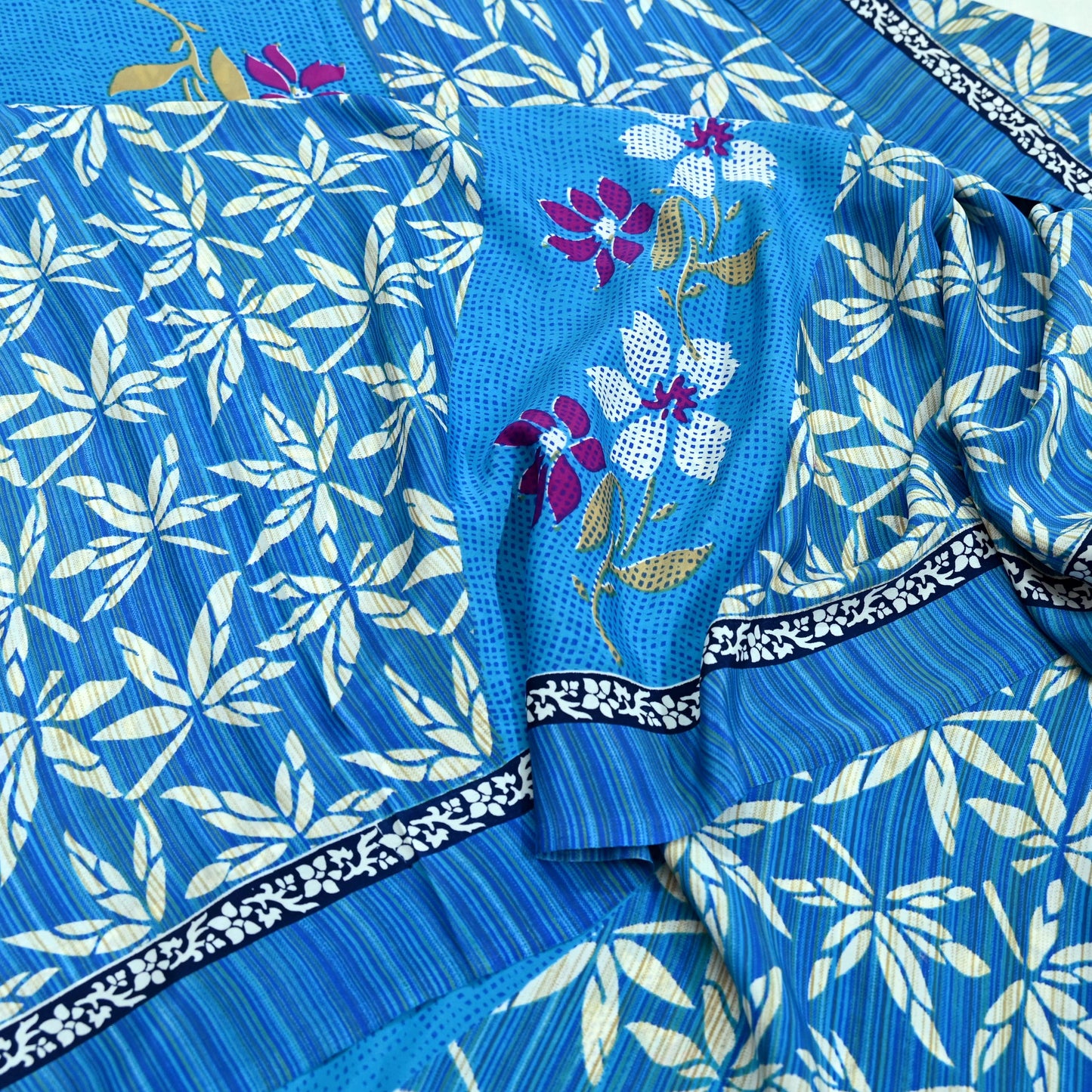Indian Vintage Blue Moss Crepe Saree Printed Floral Sari Fabric 6 Yards Soft Craft Fabric for Sewing, Dressmaking, Quilting,Upcycling