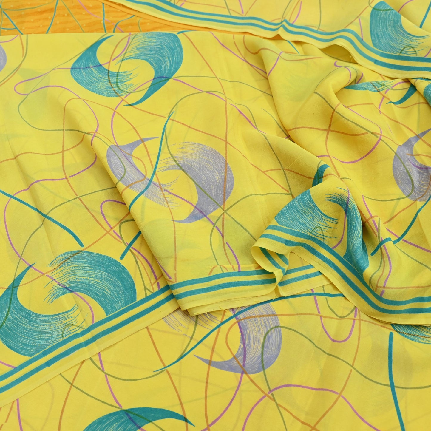 Indian Vintage Sari Yellow & Saffron Pure Crepe Silk Printed Saree 5yard Sewing Floral Craft Fabric Wrap