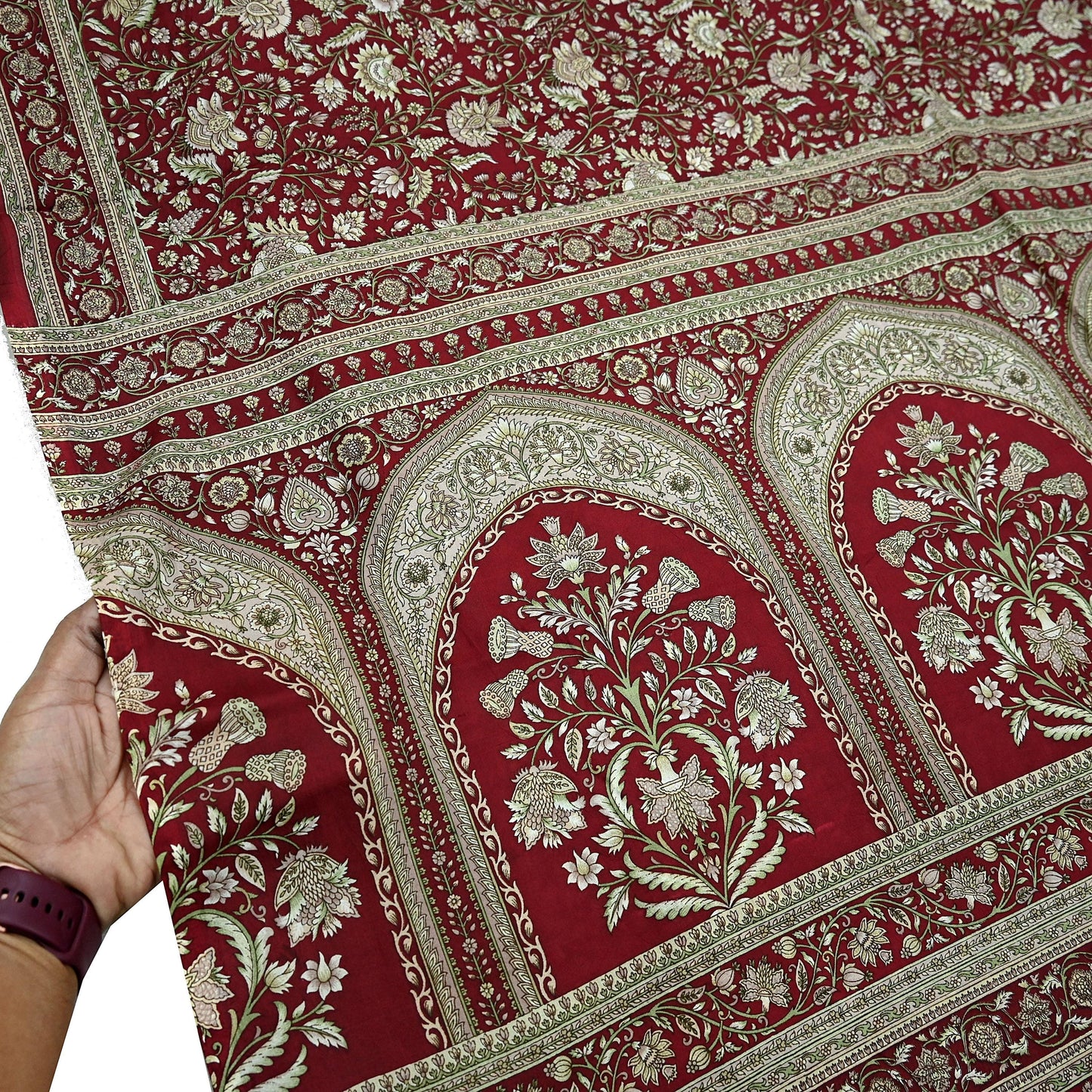 Indian Vintage Maroon Pure Silk Printed Saree 6 Yards Soft Floral Fabric Dressmaking, Quilting, Crafting, Sewing & Upcycling Dress Making