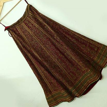 Indian Pre-owned Maroon Pure Silk Hand Embroidered Ritu Kumar Designer Lehenga/Skirt Ethnic Bollywood Party Wear
