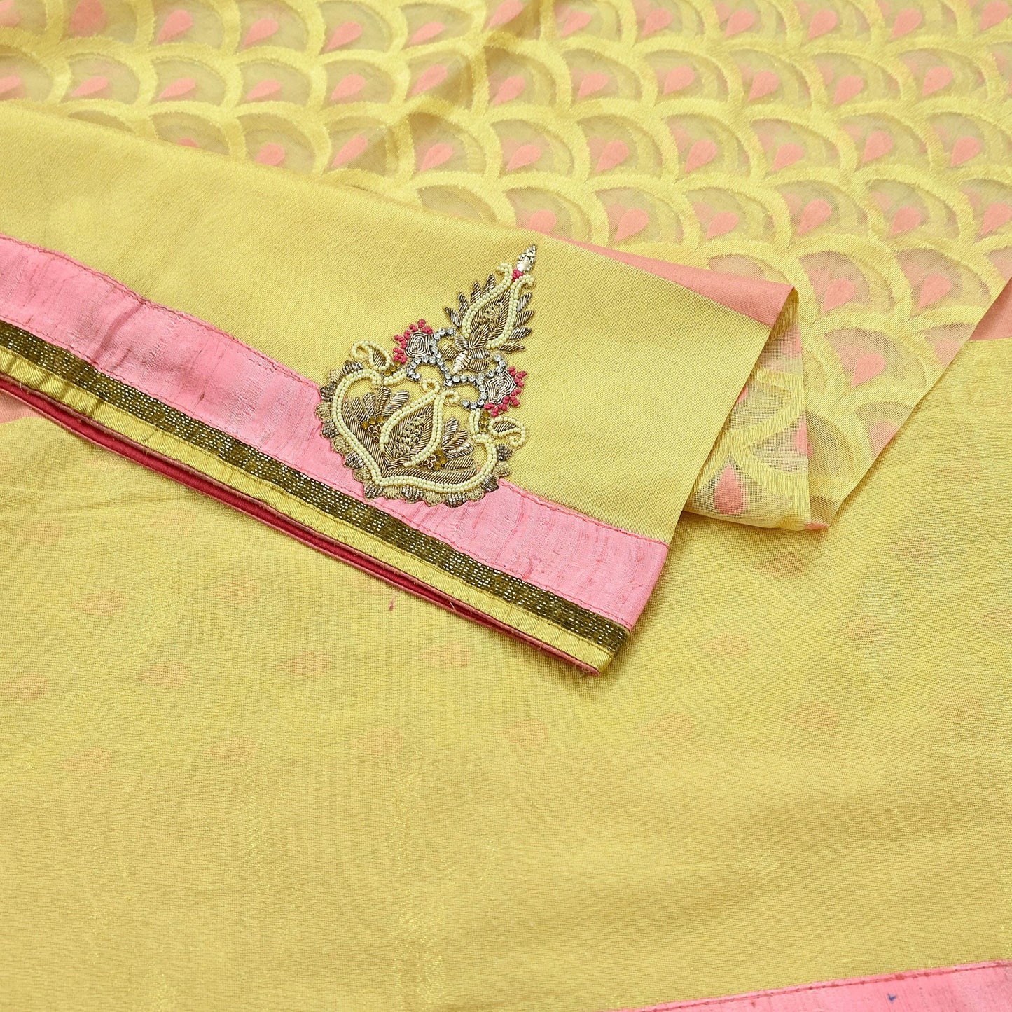 Indian Vintage Golden & Pink Sarees Hand Embroidered Woven Brocade Sari Fabric 6Yd Sewing Ethnic Zardozi Zari Floral Dress making