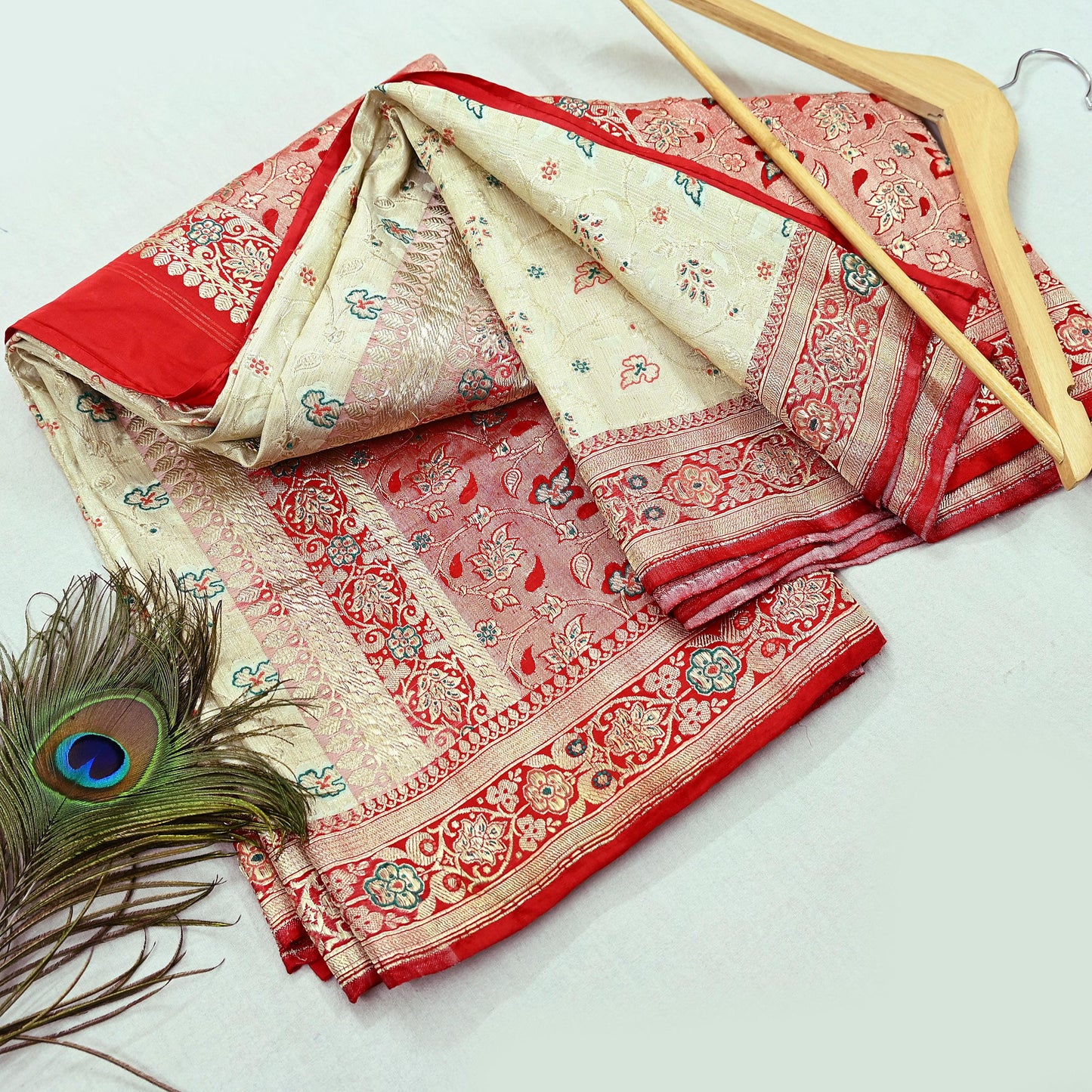 Indian Antique Vintage Heavy Wedding Sari Red & White Pure Satin Silk Hand Woven Banarasi Sarees Zari 5Yd Floral Pre-owned Designing