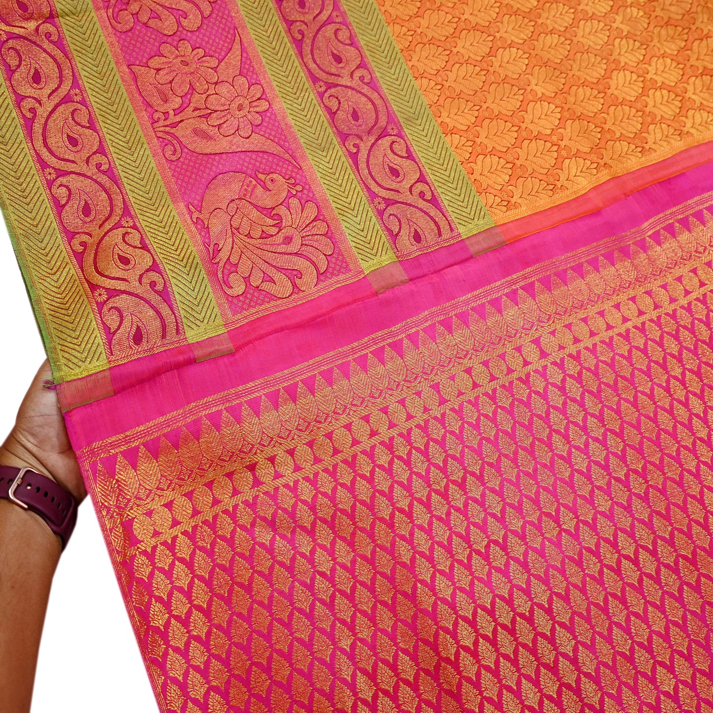 Indian Vintage Heavy Rani Pink Hand woven Kanjivaram Saree 100% Pure Silk Sari Metallic Golden Zari 5Yd Floral Crafting Dress making Fringes