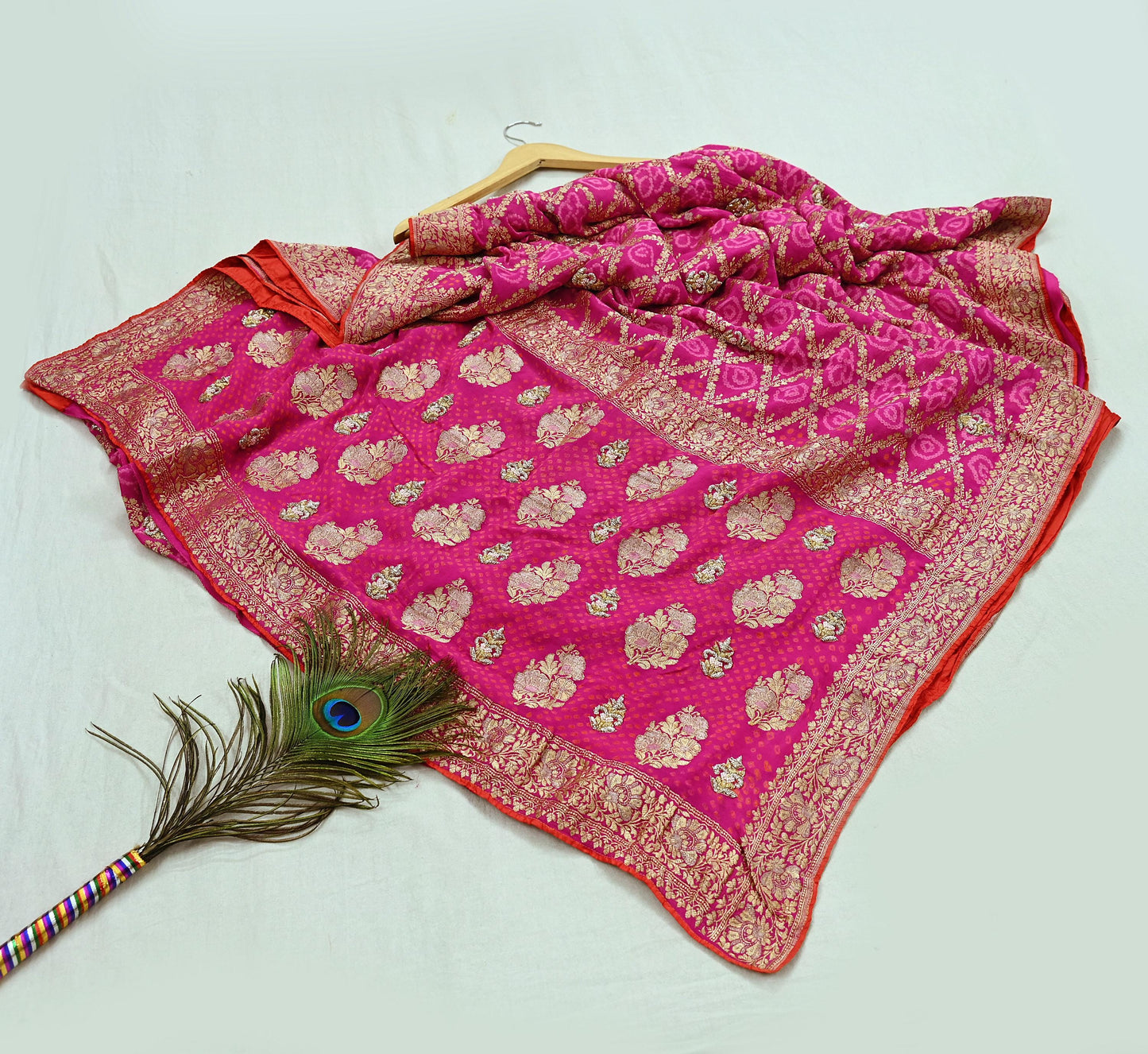 Indian Pre-Owned Sari Magenta Pure Georgette silk Hand Embroidered Bandhani Gharchola Sarees Ethnic Zardozi/Dabka Zari Wedding Saree