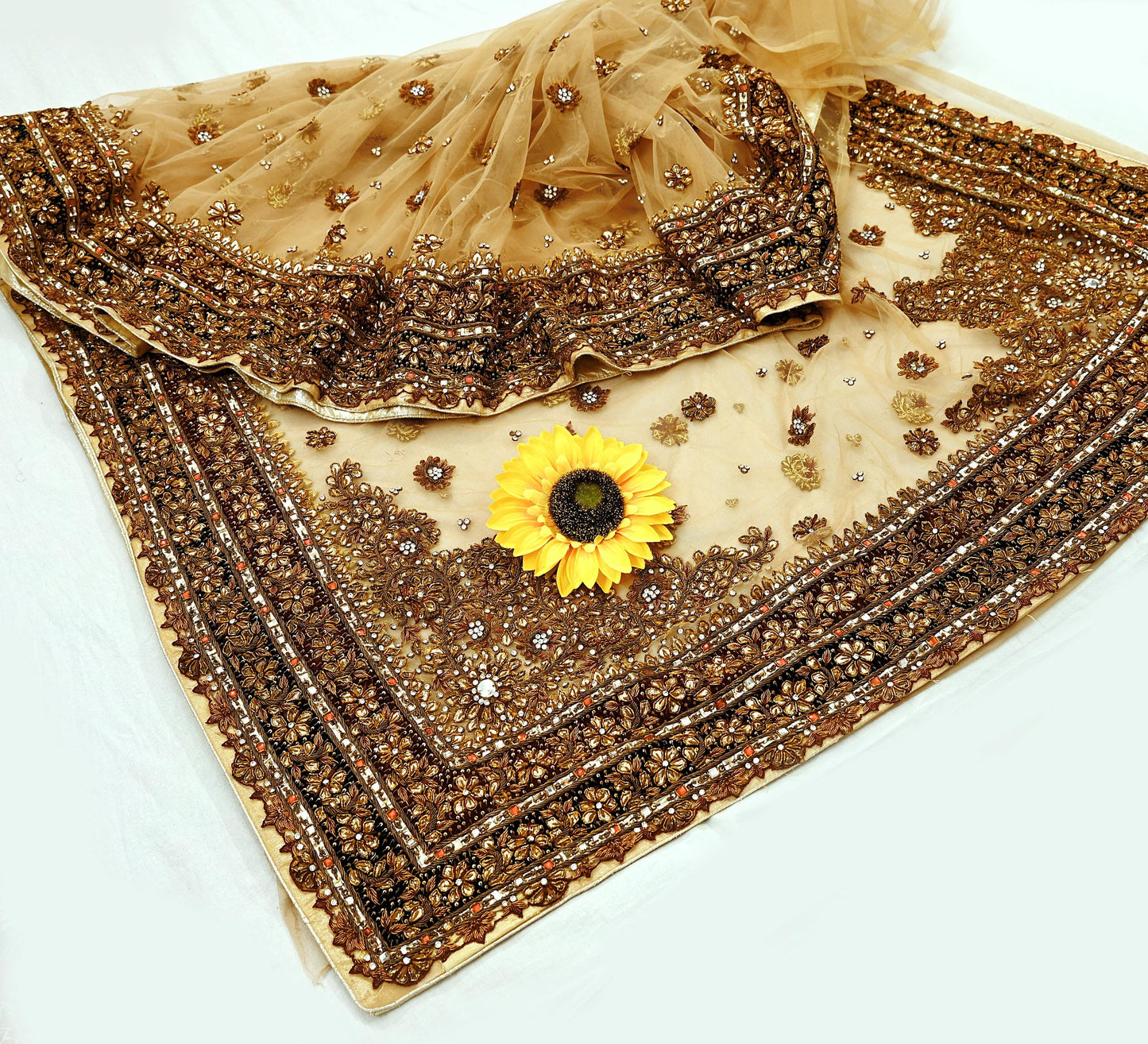 Indian Pre-owned Sari Beige Net/Mesh Hand Embroidered Anamika Khanna Designer Sarees Ethnic 5Yd Sewing  Zardozi/Dabka Zari Wedding Sarees