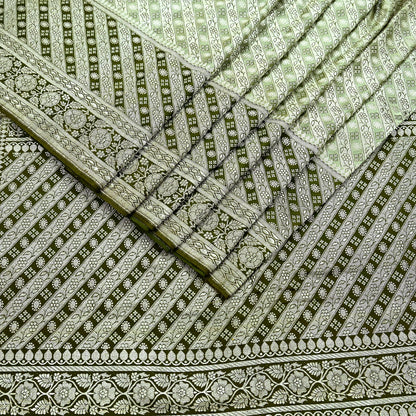 Indian Vintage Green Heavy Wedding Saree Pure Satin Silk Woven Banarasi Brocade Sari Craft Fabric Zari 5Yd Dress Making Crafting used