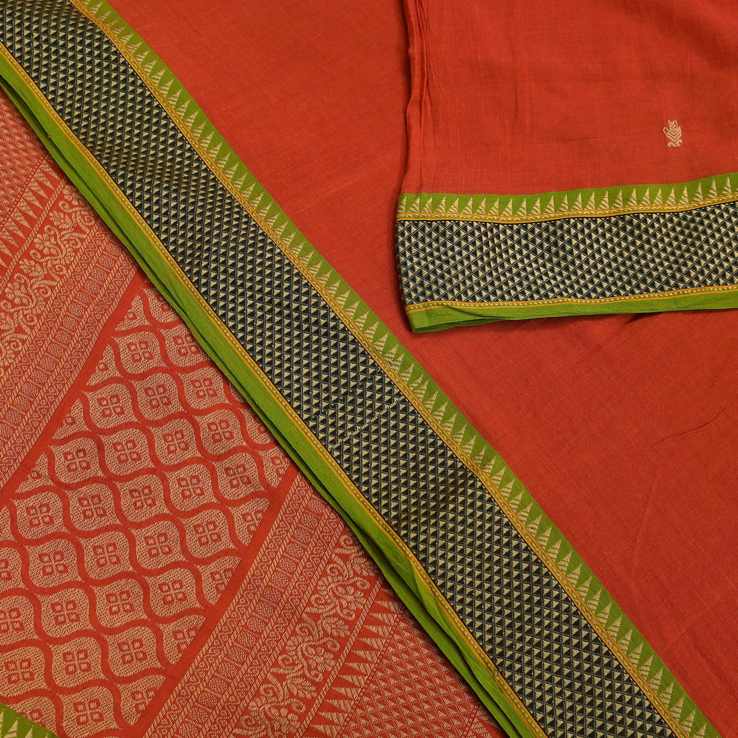 Indian Vintage Sari Orange Pure Cotton Hand Woven Sarees Craft Fabric 5-yards Ethnic Crafting Quilting Dress Making Quilting Upcycle