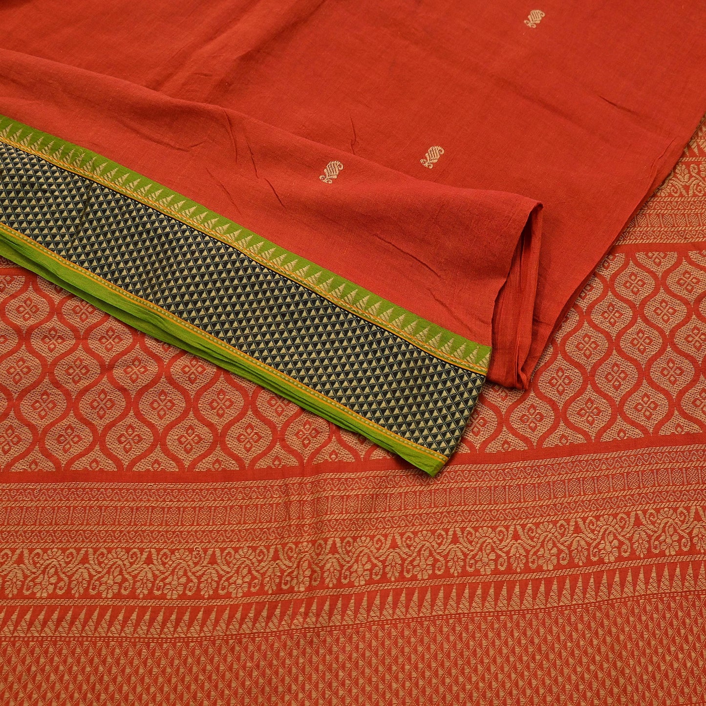 Indian Vintage Sari Orange Pure Cotton Hand Woven Sarees Craft Fabric 5-yards Ethnic Crafting Quilting Dress Making Quilting Upcycle
