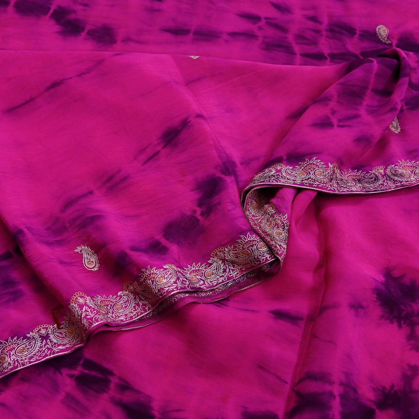 Indian Vintage Sari Pure Crepe Silk Hand Embroidered Sarees 6yd Sewing Craft Fabric Ethnic Wrap Upcycle Quilting Crafting Dress Making