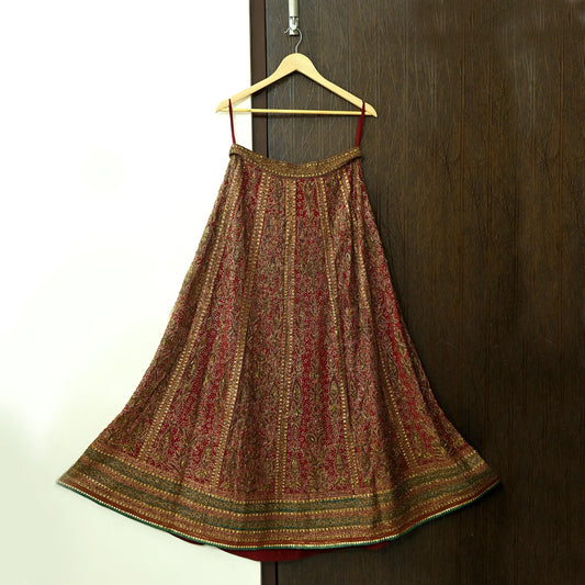 Indian Pre-owned Maroon Pure Silk Hand Embroidered Ritu Kumar Designer Lehenga/Skirt Ethnic Bollywood Party Wear