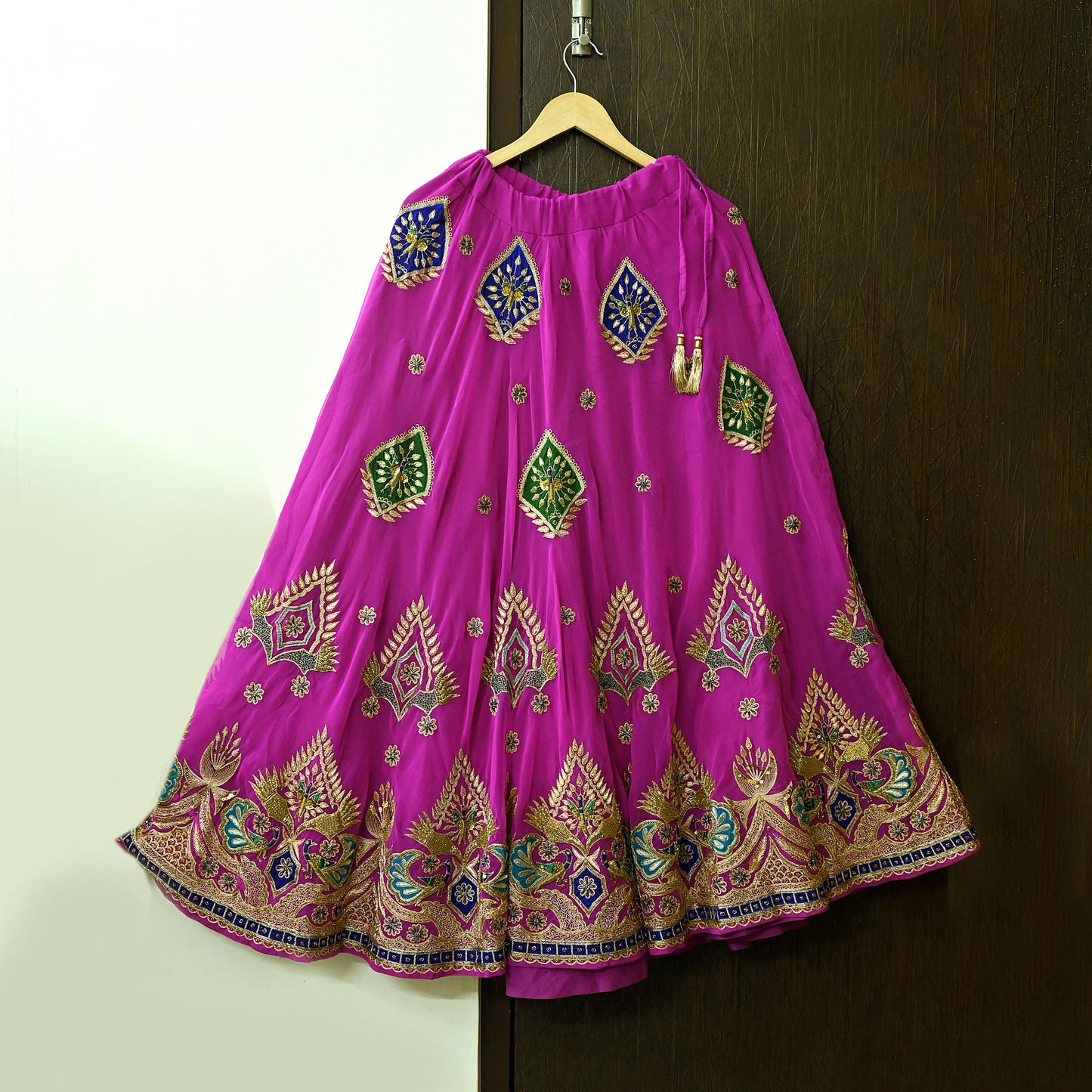 Indian Vintage Magenta American Georgette Hand Embroidered Rajputi Phoshak Lehenga/Dupatta 2pcs Set Bridal Party Wear Peacock Design Zari