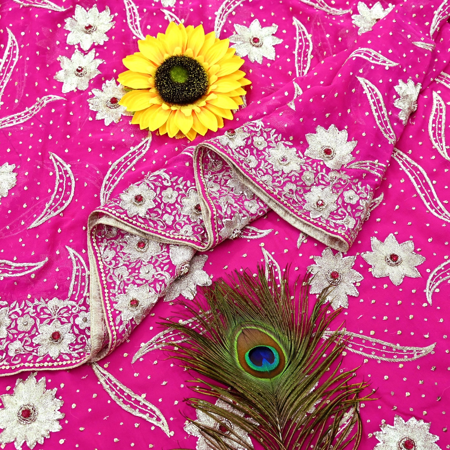 Indian Pre-owned Heavy Sari Rani Pink Pure Georgette Silk Hand Embroidered Sarees Designer Abu Jani 6Yd Sewing Ethnic Sarees