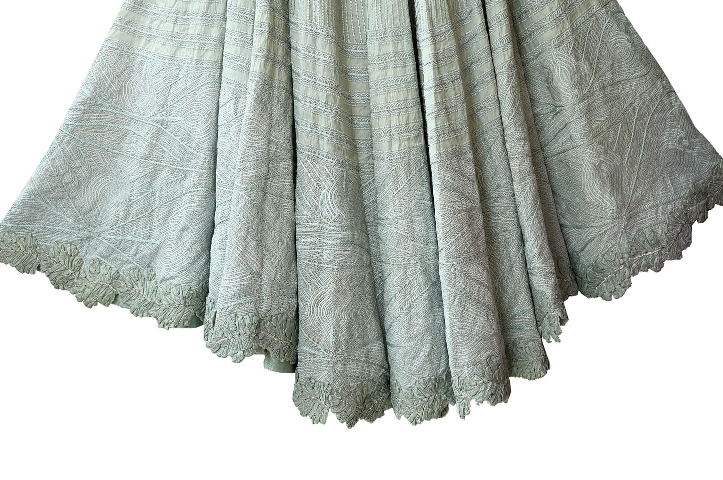 Pre-owned Heavy Green Gray Chanderi Silk/Net Hand Embroidered Lehenga 3pcs Set By Designer Shantanu & Nikhil Bridal Wear Padded Blouse