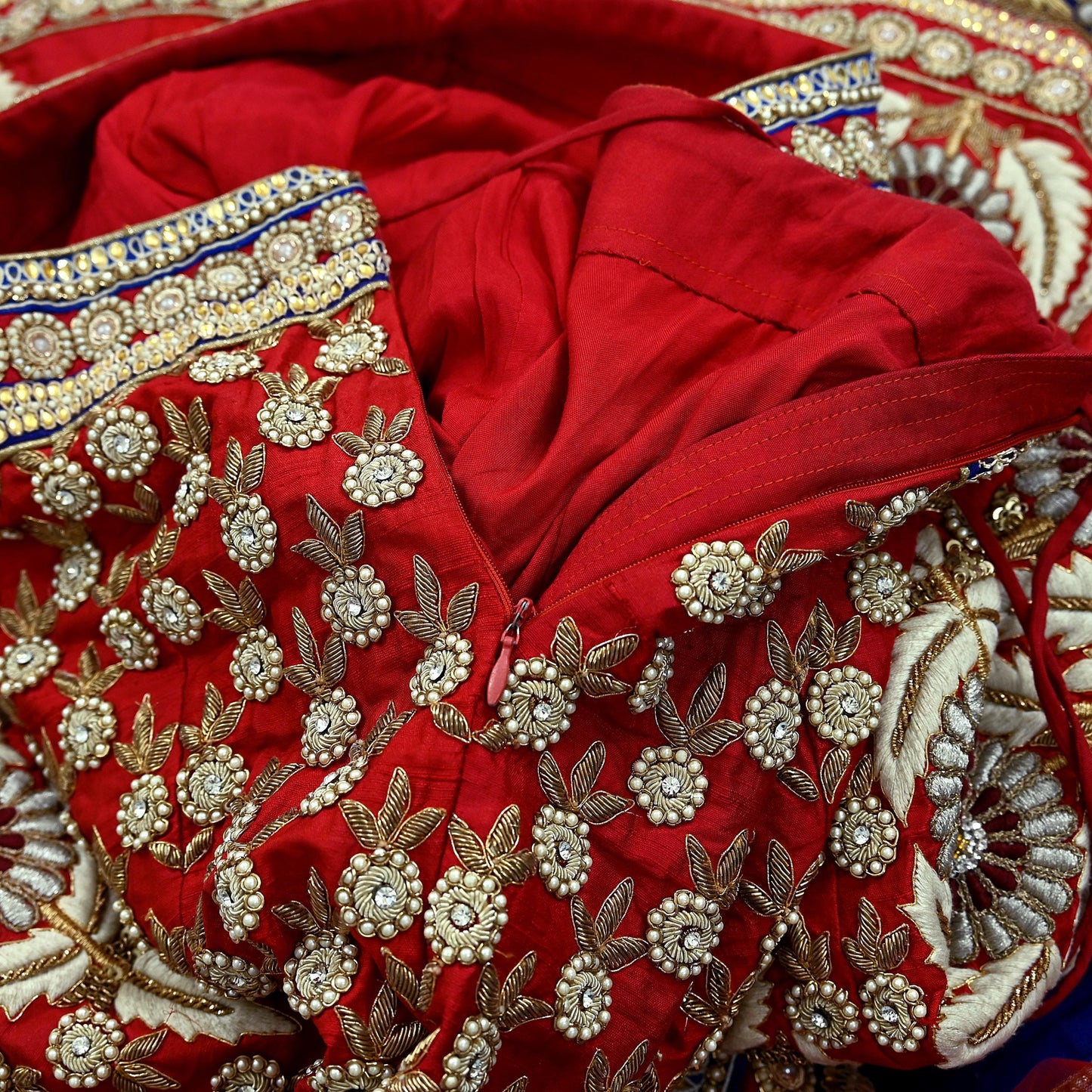 Indian Heavy Wedding red Hand Embroidered Lehenga/Skirt Designer By Anamika Khanna Bridal Wear Zardozi/ Dabka Bollywood skirt