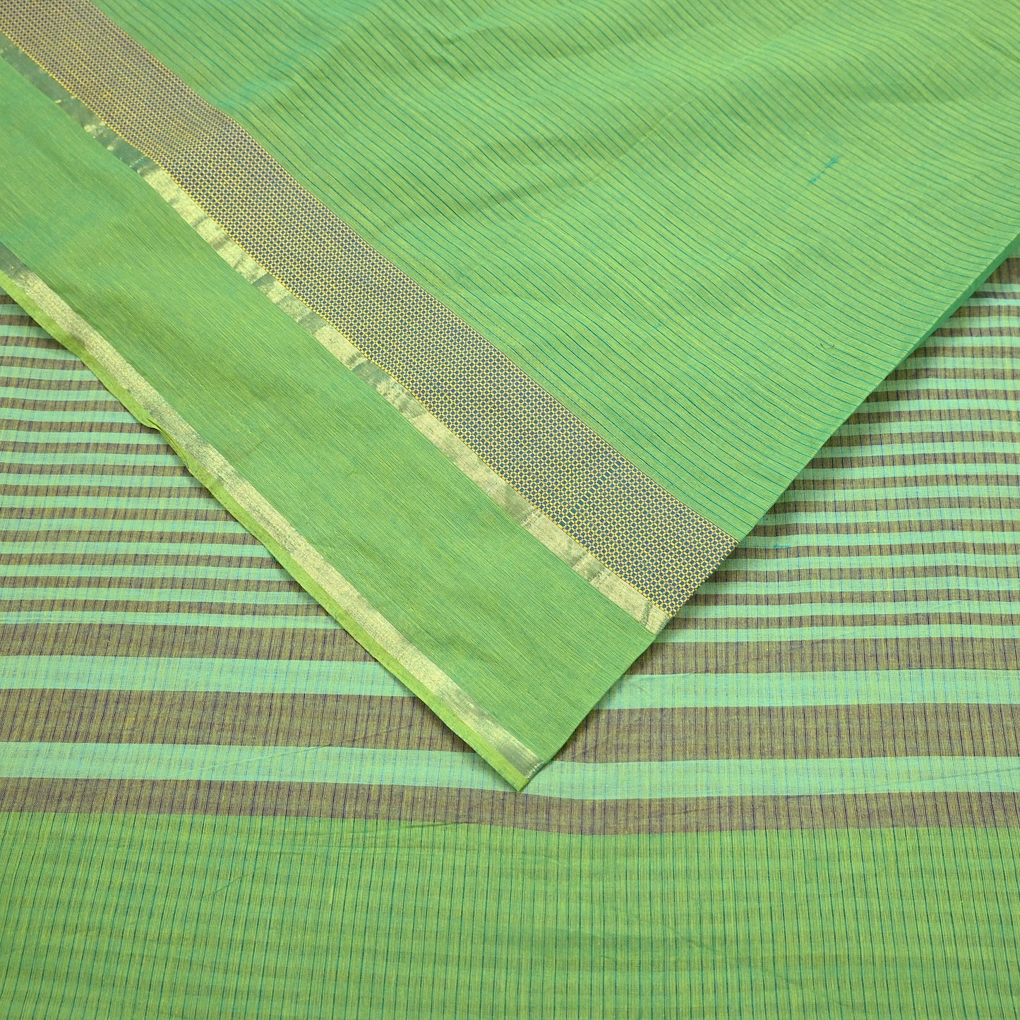 Indian Vintage Sari Green Pure Cotton Hand Woven Sarees Craft Fabric 5yd Ethnic Paisley Crafting Upcycle Quilting Dress Making Fringes