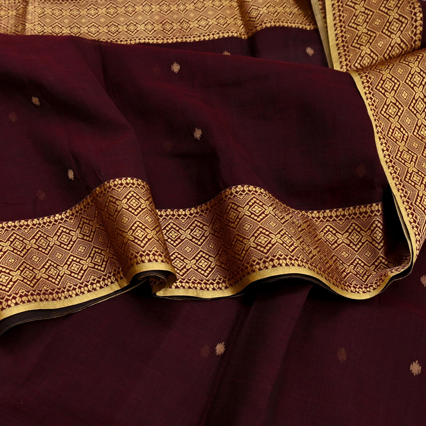 Indian Vintage Sari Maroon Pure Cotton Hand Woven Sarees Craft Fabric 5yd Ethnic Floral Crafting Upcycle Quilting Dress Making