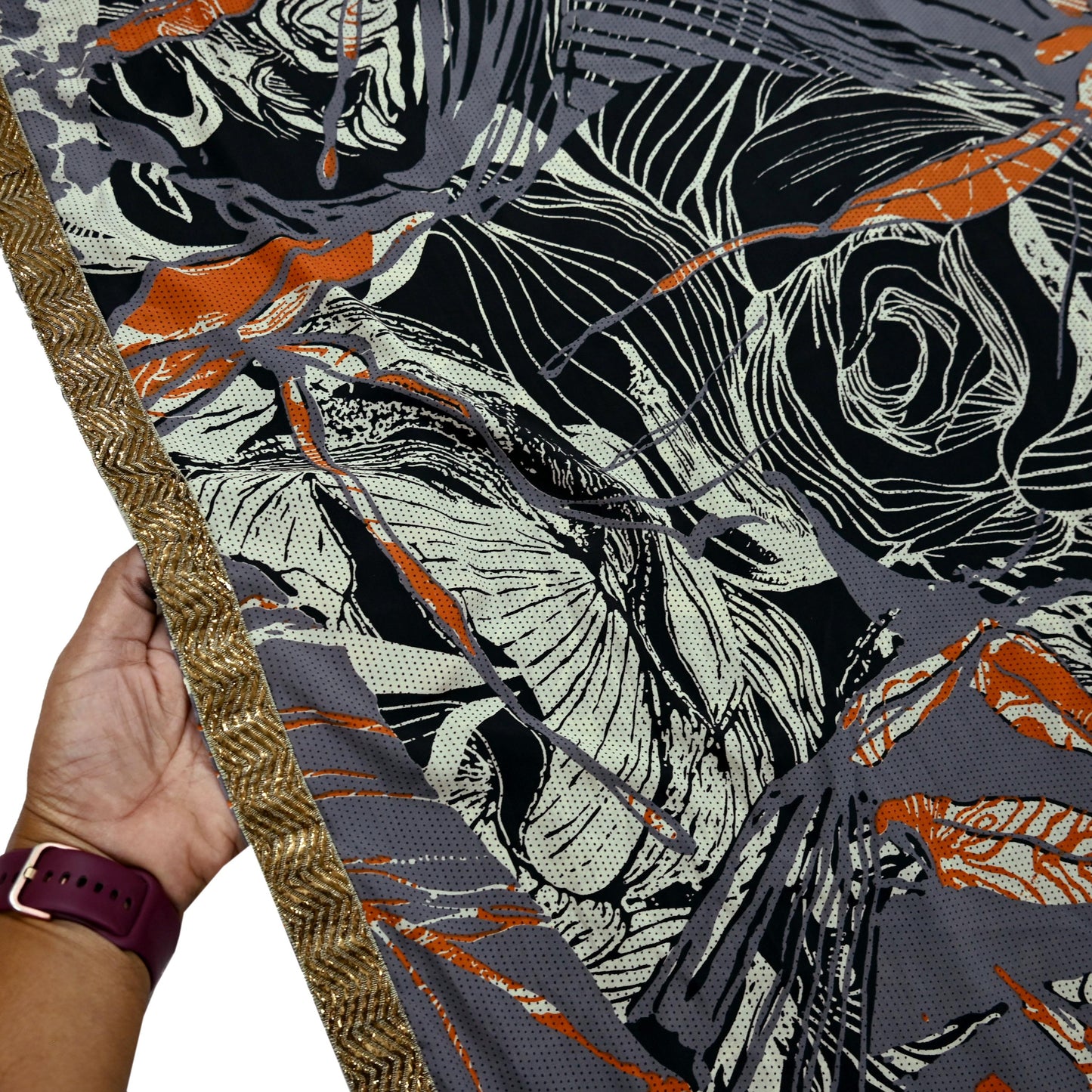 Indian Vintage Moss Crepe Saree Printed Abstract Sari Fabric 5 Yards Soft Craft Fabric for Sewing, Dressmaking, Quilting,Upcycling