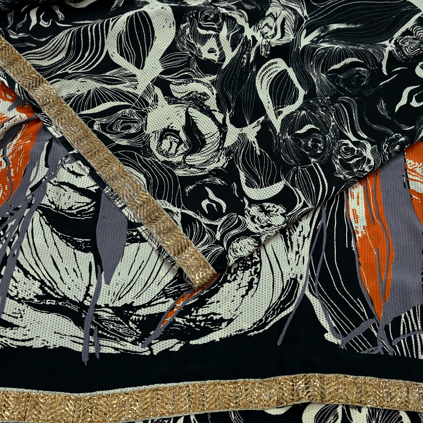 Indian Vintage Moss Crepe Saree Printed Abstract Sari Fabric 5 Yards Soft Craft Fabric for Sewing, Dressmaking, Quilting,Upcycling