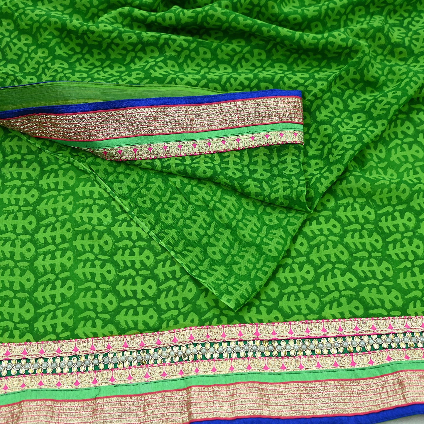 Indian Vintage Green Saree Pure Georgette Silk Hand Embroidered Sari Craft Fabric 5Yd Ethnic Soft Dress making Crafting Quilting
