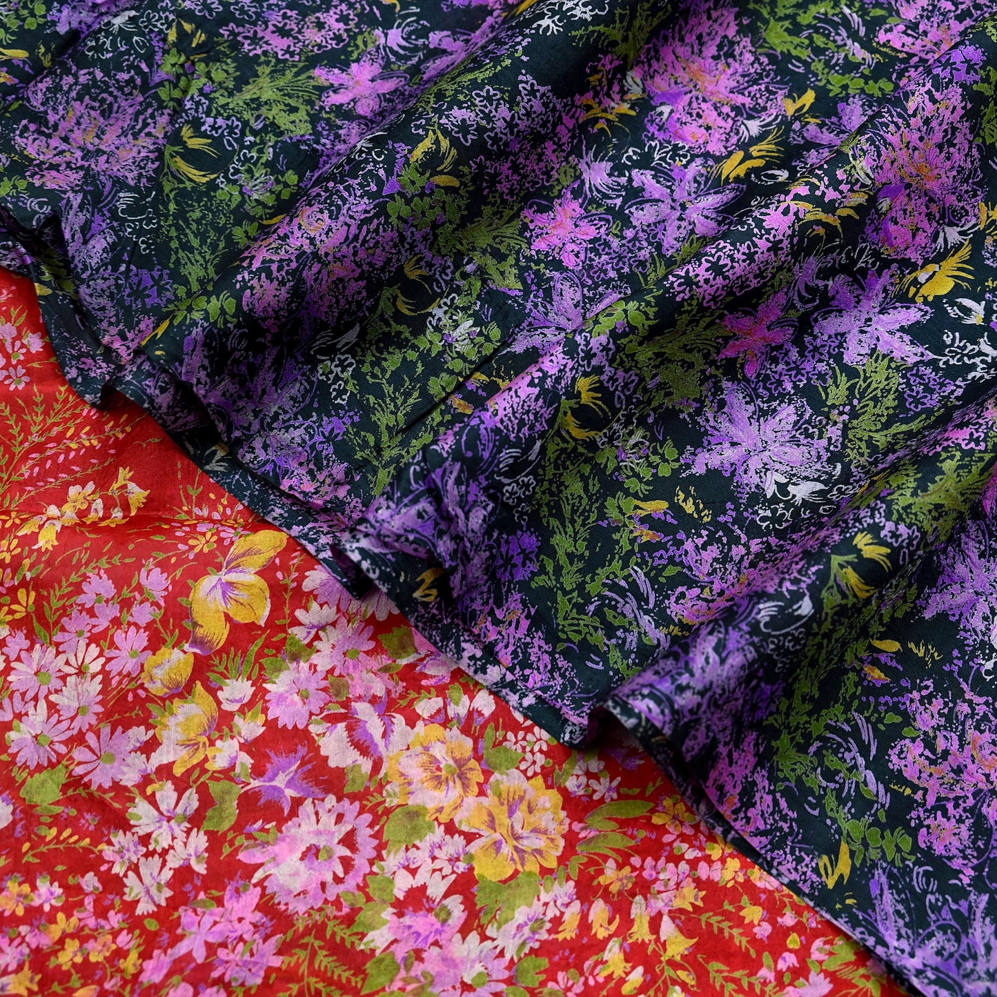 Indian Vintage Red & Black Pure Silk Printed Saree 5 Yards Soft Floral Fabric for Dressmaking, Quilting, Crafting, Sewing, Dress Making
