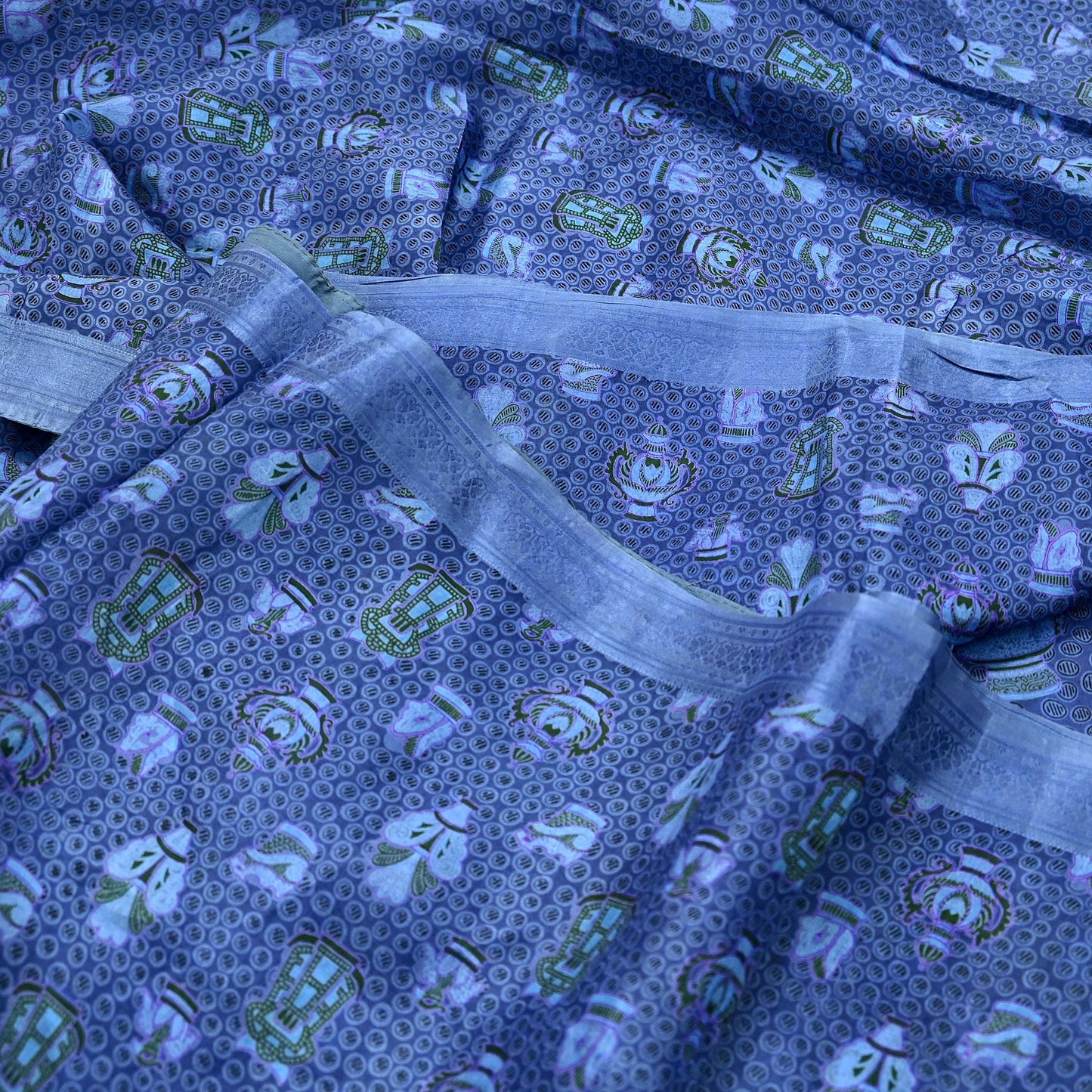 Vintage Sari Gray Pure Silk Printed Saree Fabric 6yard Sewing Soft Dress Designing for Crafting Quilting Upcycle Soft Border