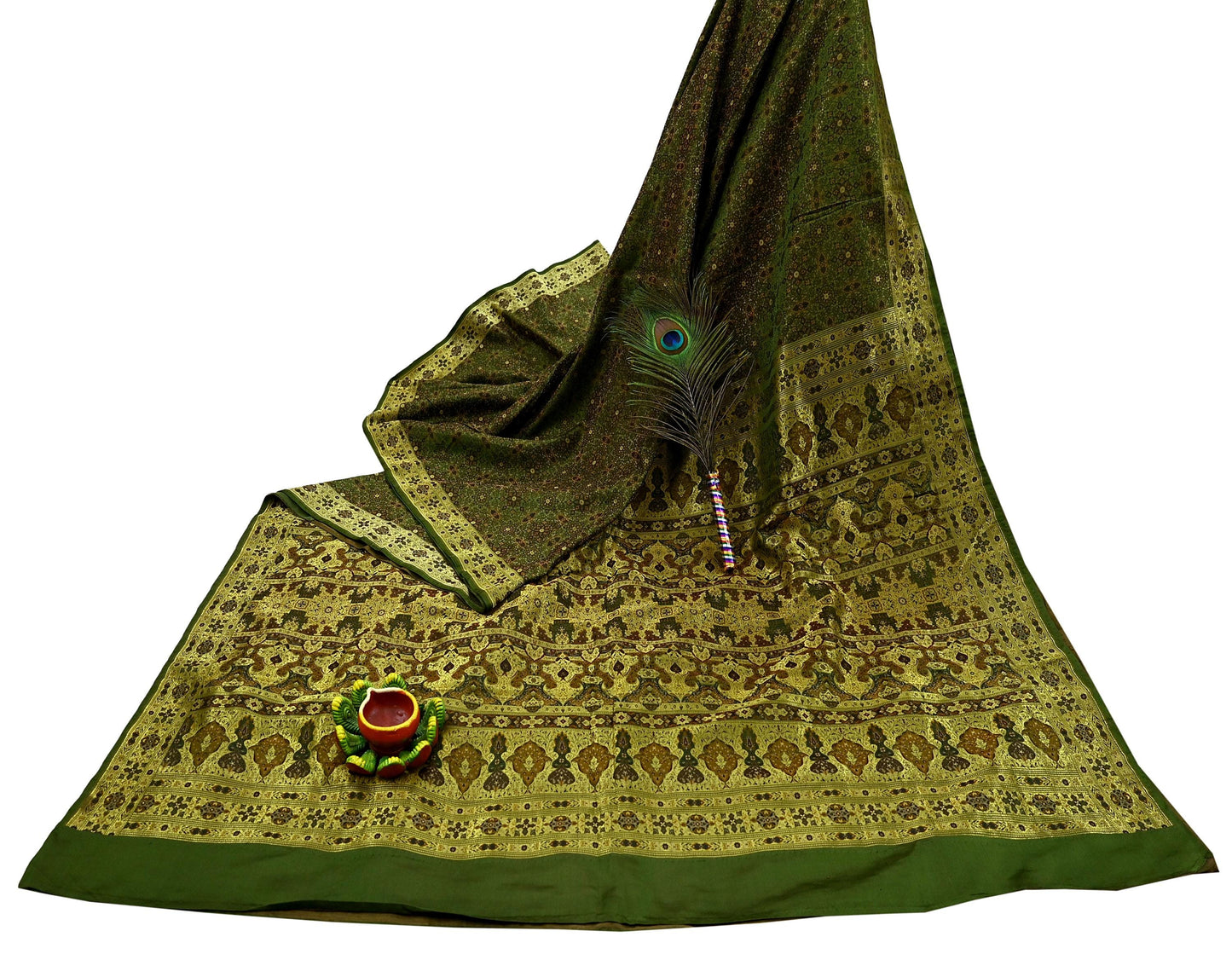 Indian Vintage Sari Green Heavy Wedding Pure Satin Silk Woven Banarasi Tanchoi Saree 5Yd Ethnic Craft Fabric Upcycle Bridal Heavy Sarees