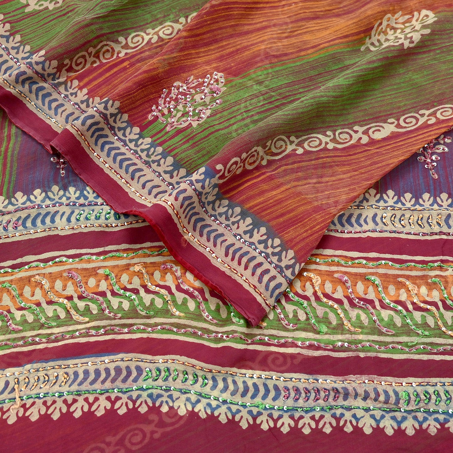 Indian Vintage Sari Multi Hand Embroidered 100% Pure Georgette Silk Saree Craft Fabric 5Yd Ethnic Soft Dress making For Crafting Quilting