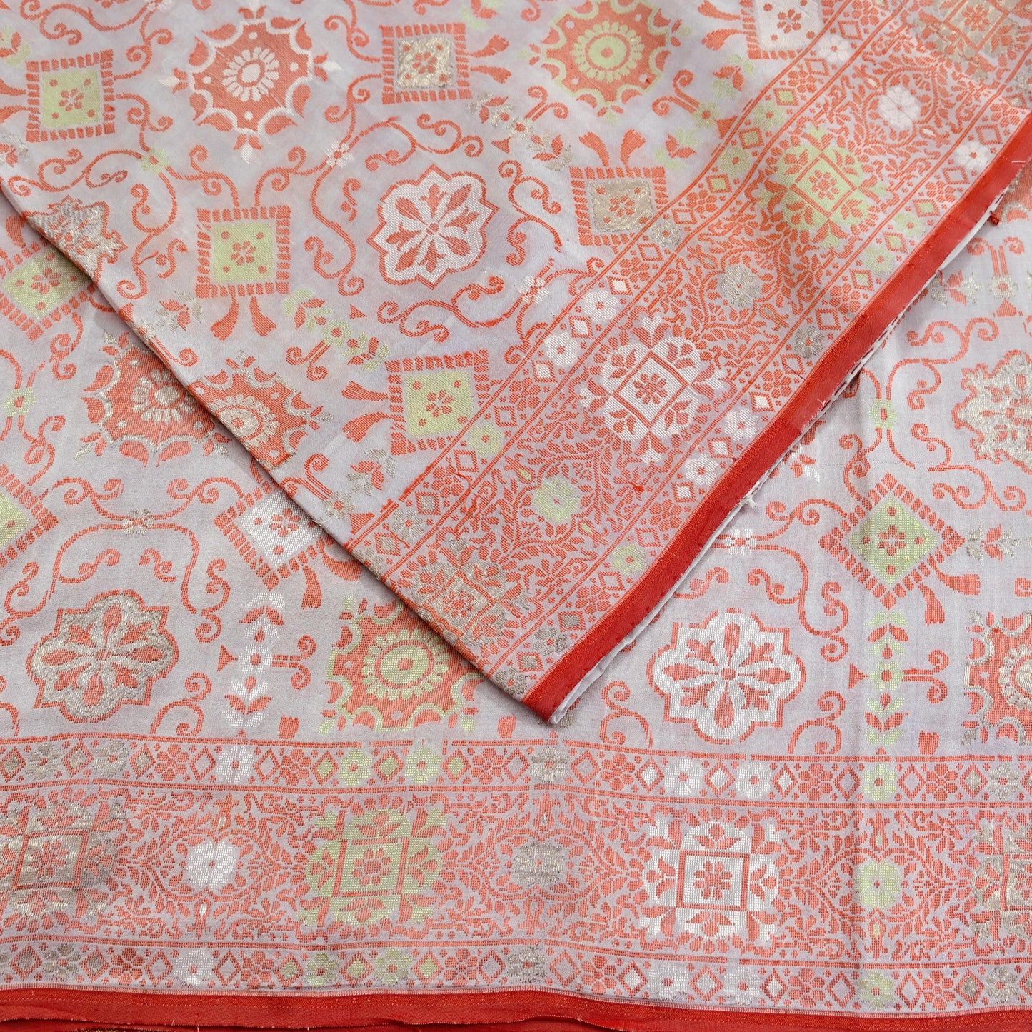 Indian Vintage Sari Peach & Cream 100% Pure Silk Hand Woven Sarees Craft Fabric 5Yd Ethnic Sewing Dress making Crafting Quilting Upcycle