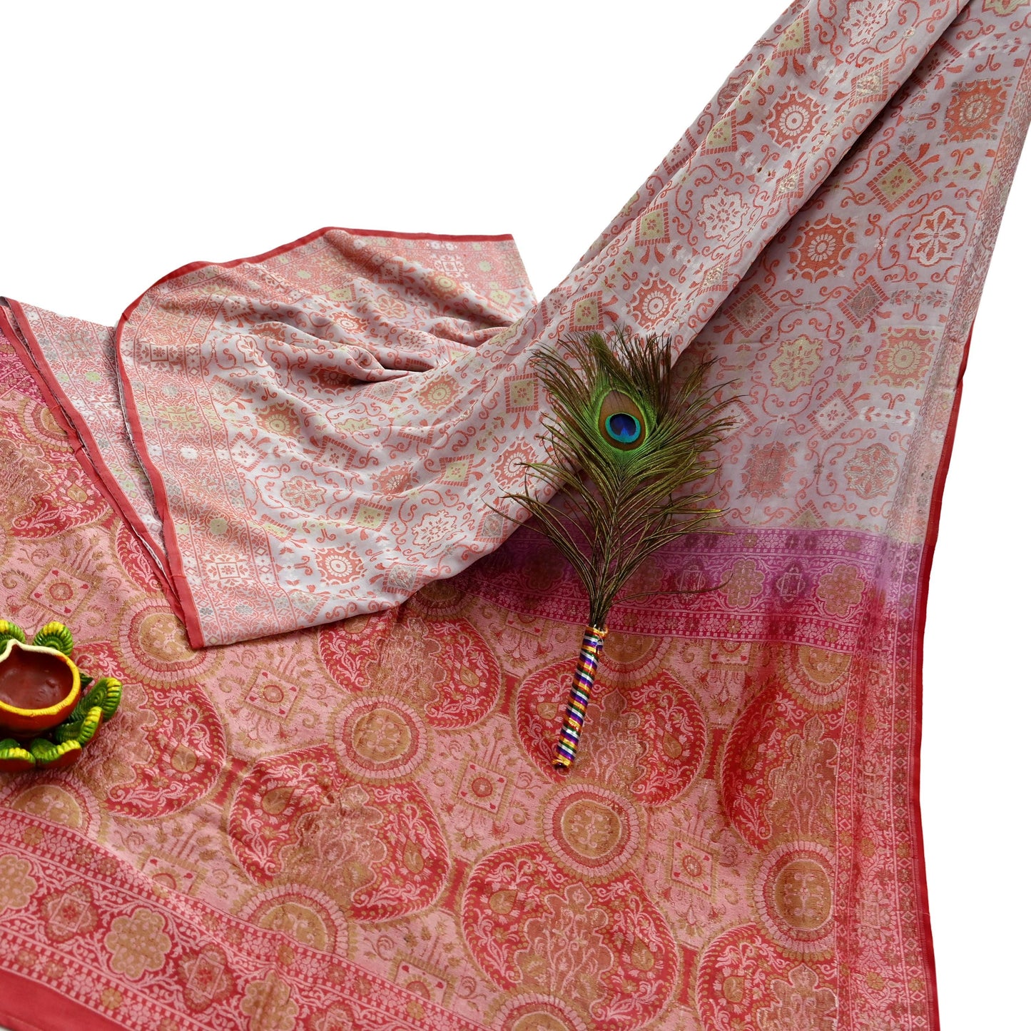 Indian Vintage Sari Peach & Cream 100% Pure Silk Hand Woven Sarees Craft Fabric 5Yd Ethnic Sewing Dress making Crafting Quilting Upcycle