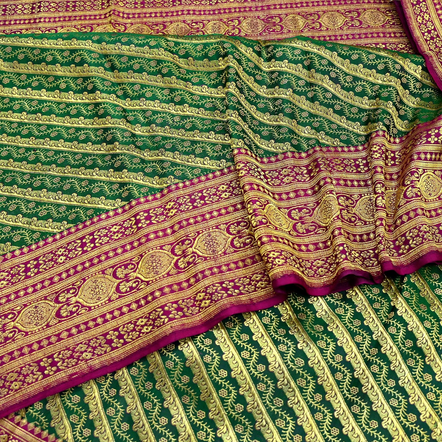 Indian Vintage Sari Heavy Pure Satin Silk Woven Banarasi Brocade Saree Zari 5Yd Ethnic Dress making Crafting Bollywood